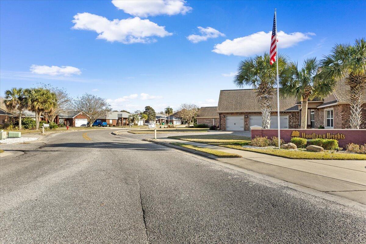 WOODLAWN HEIGHTS - Residential