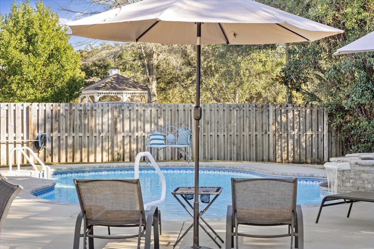 WOODLAWN HEIGHTS - Residential