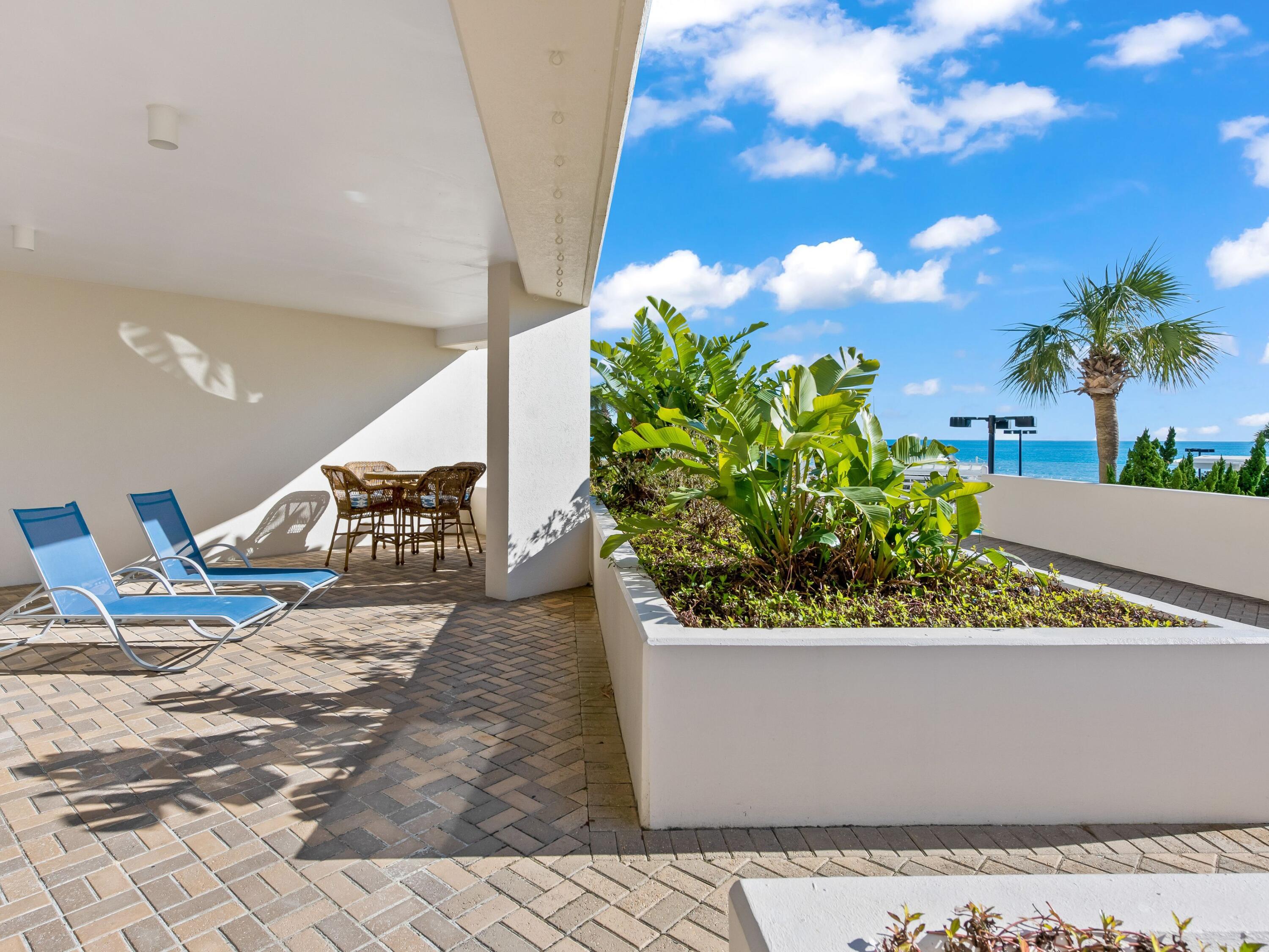 TIDES AT TOPS'L - Residential