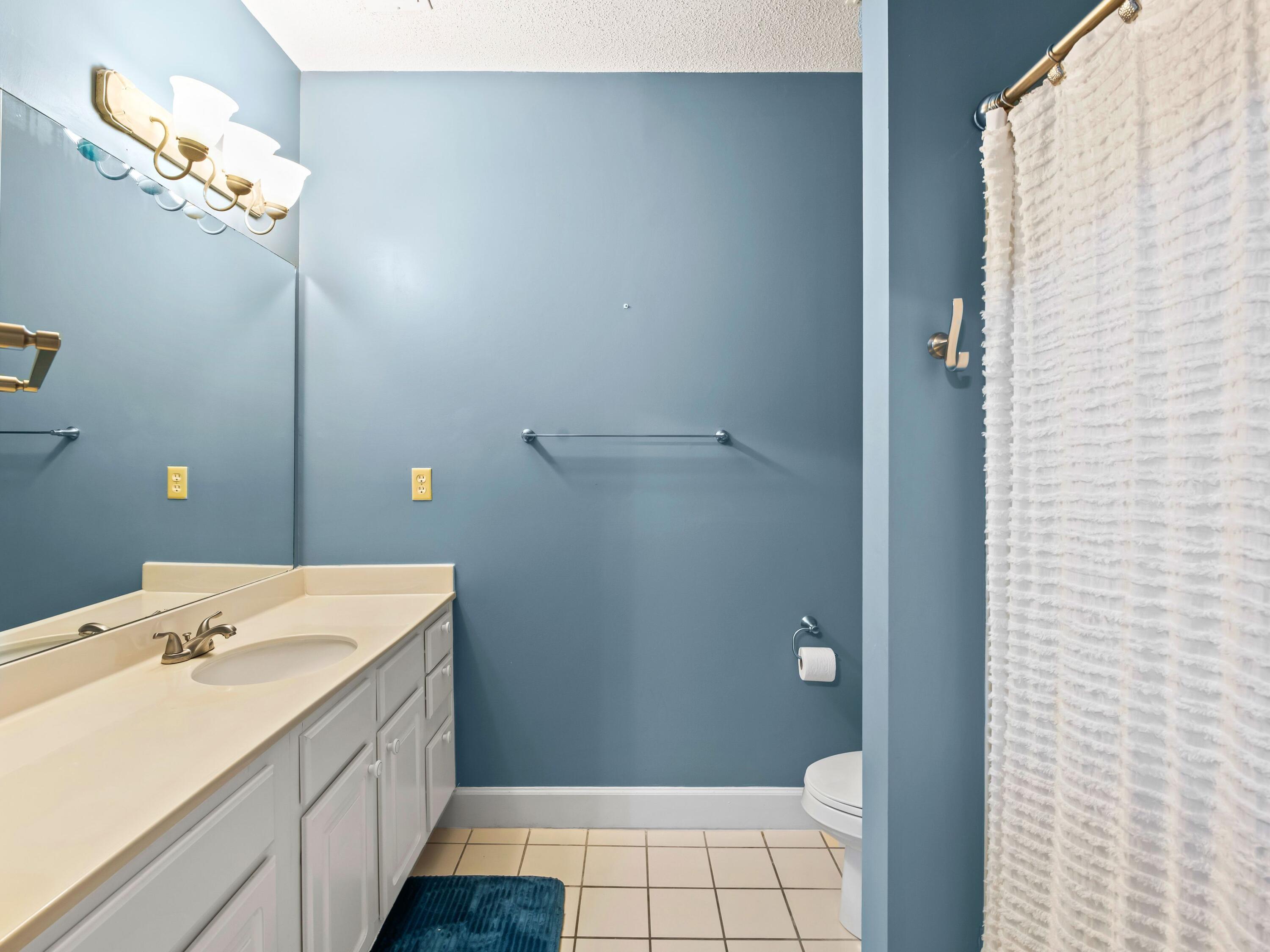 TIDES AT TOPS'L - Residential