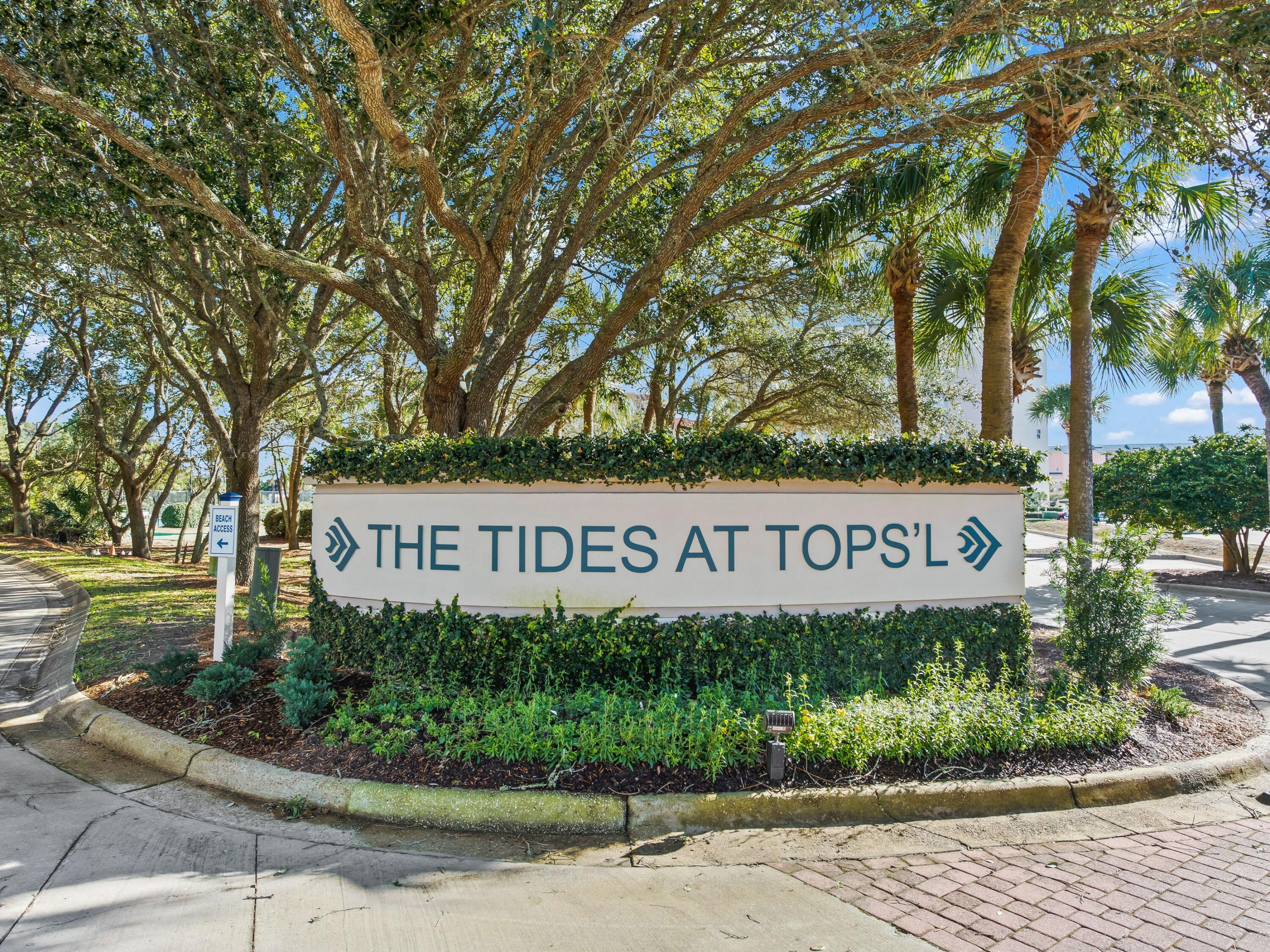 TIDES AT TOPS'L - Residential