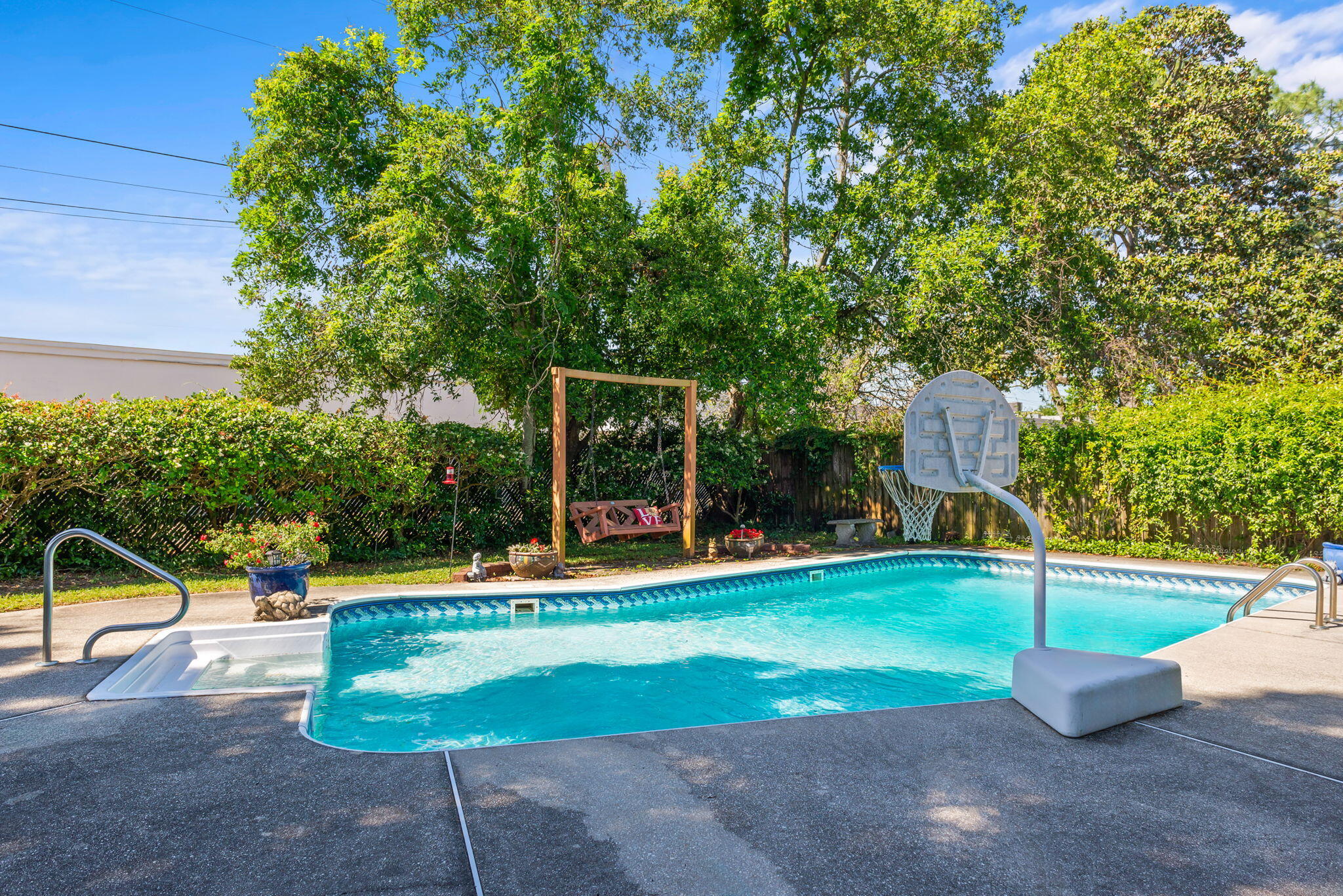 CHELSEA WOODS - Residential