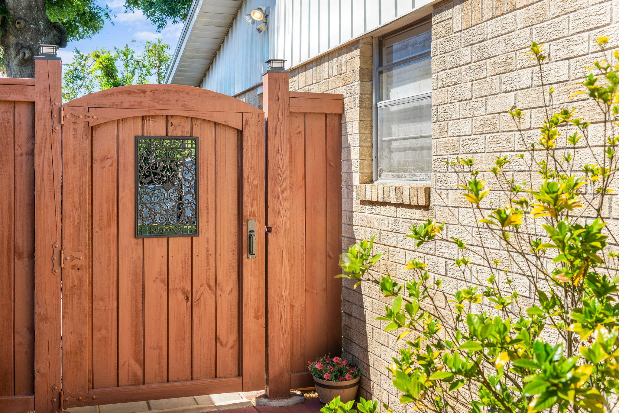 CHELSEA WOODS - Residential