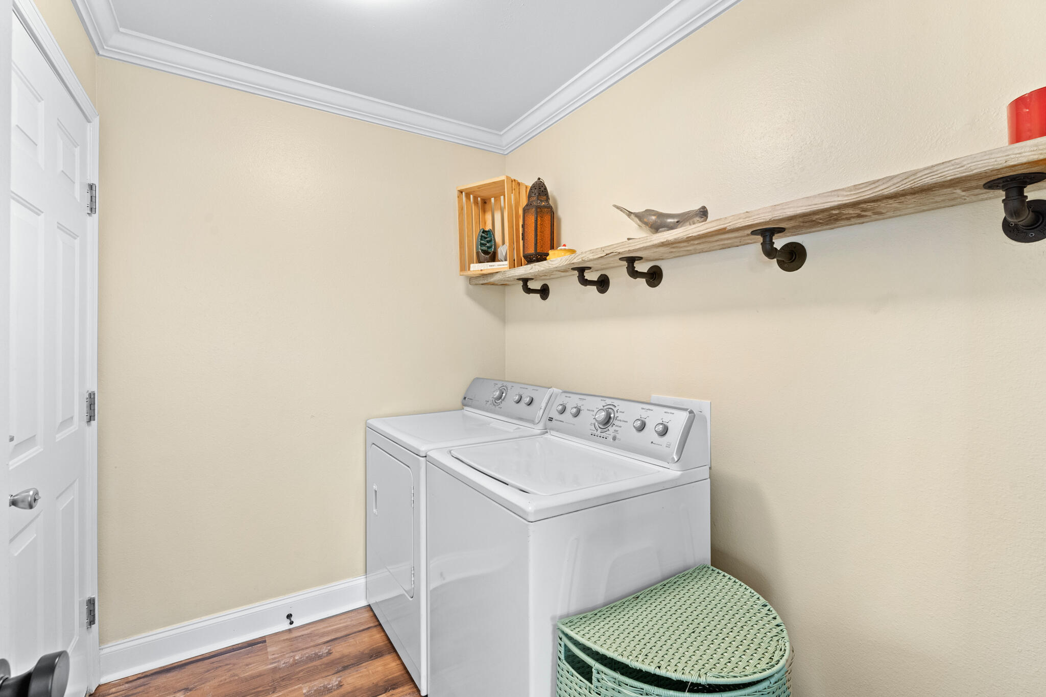 DRIFTWOOD ESTATES - Residential