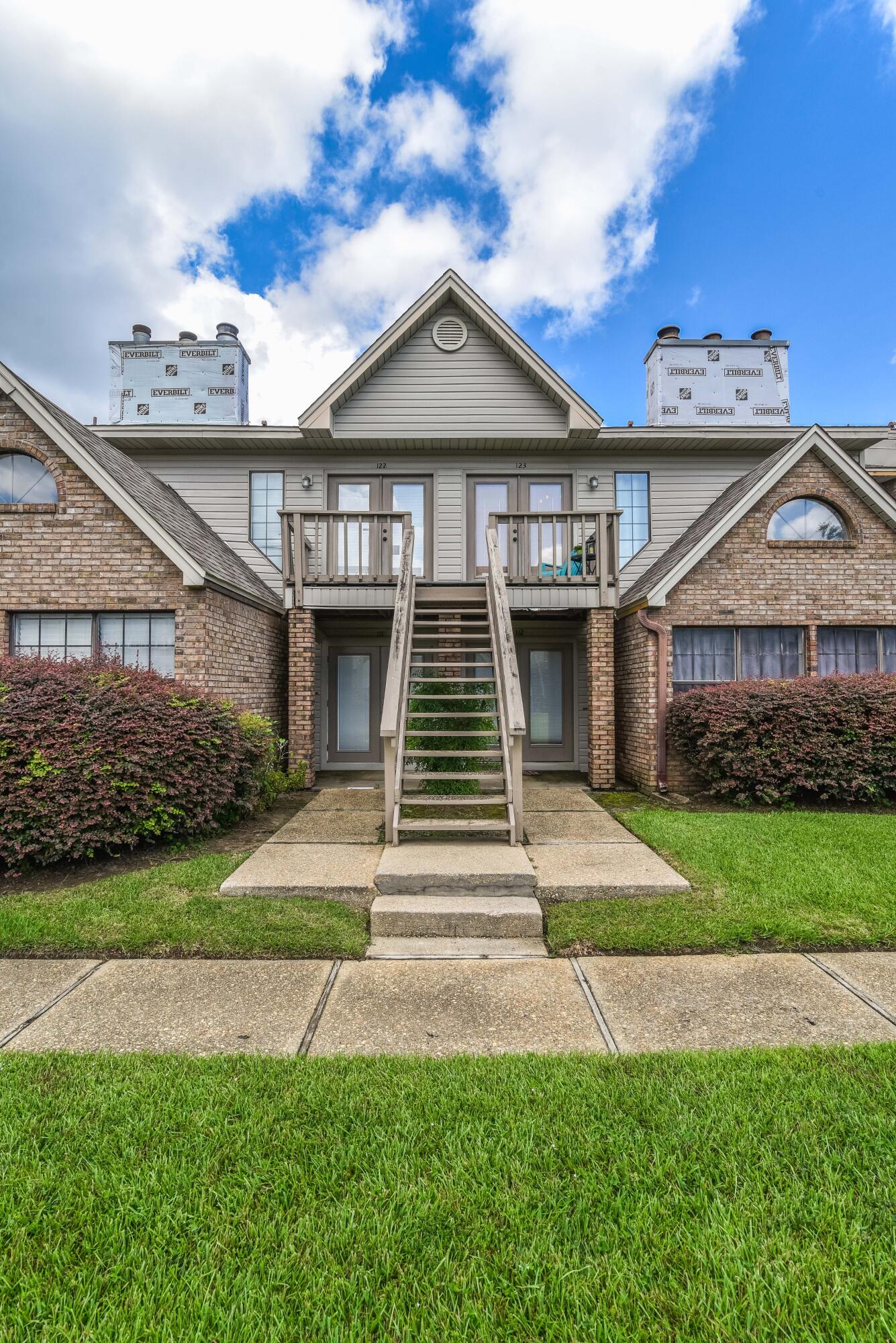 PLANTATION PLACE CONDO - Residential