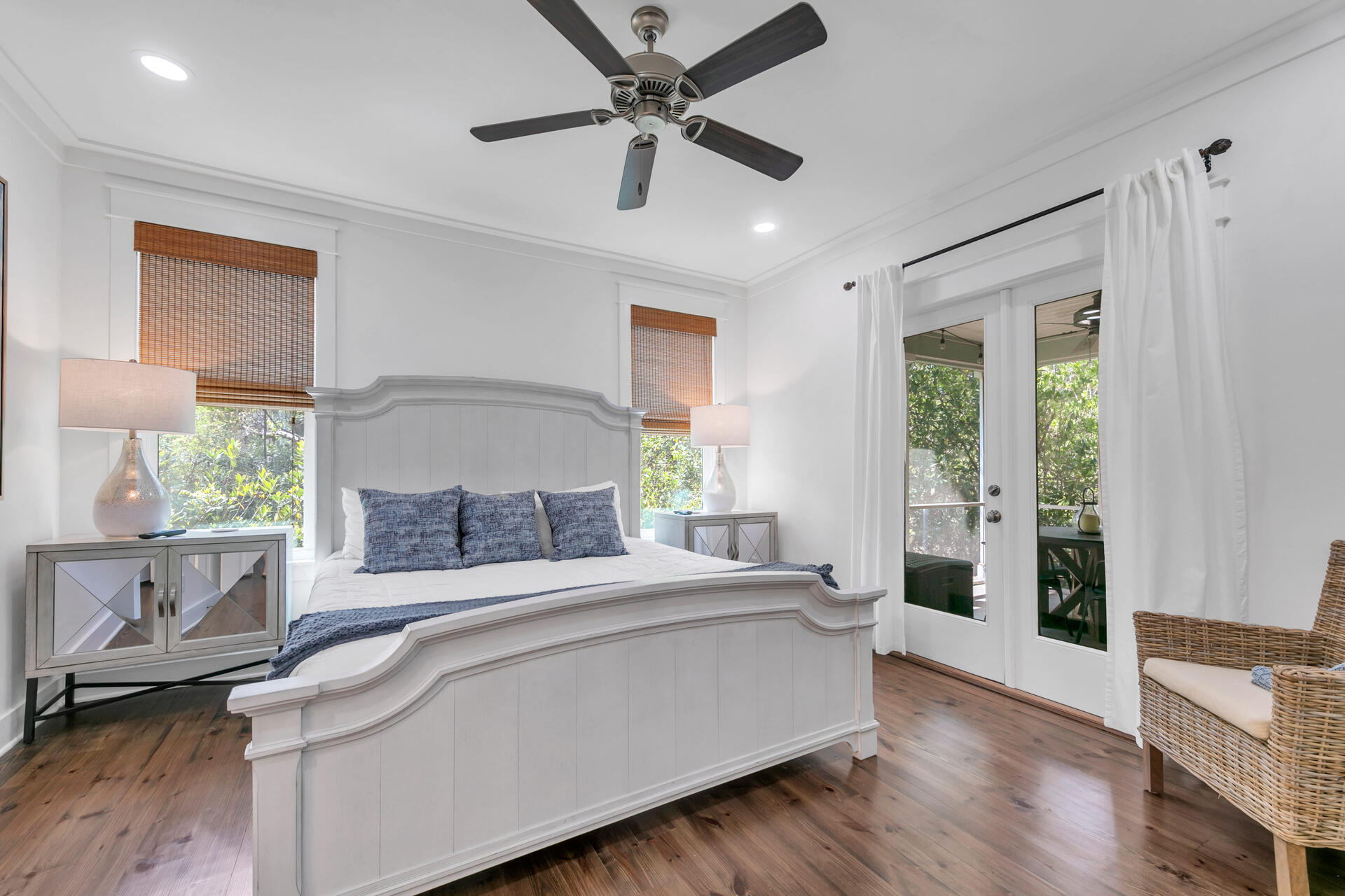 FOREST LAKES - Residential