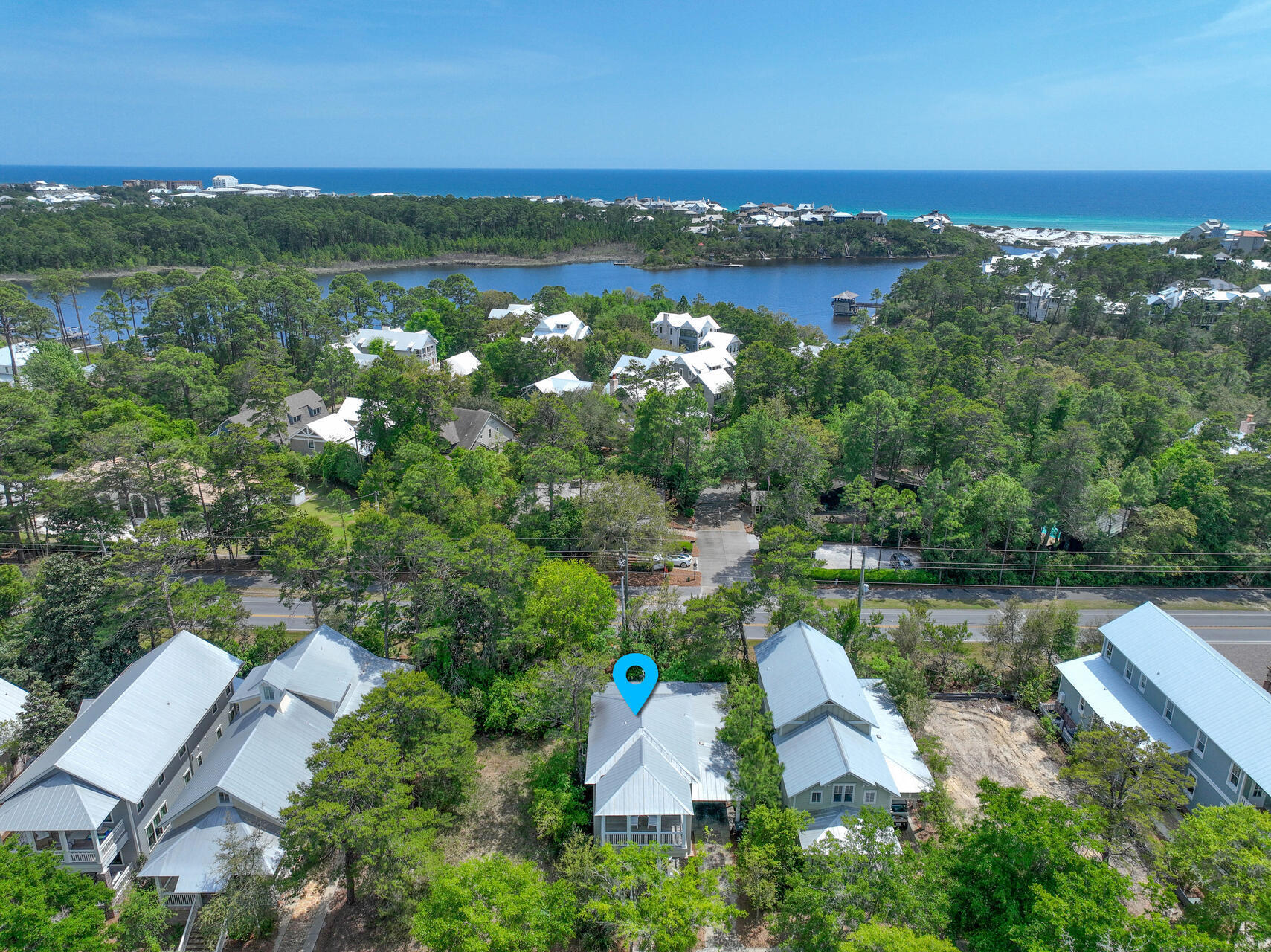 FOREST LAKES - Residential