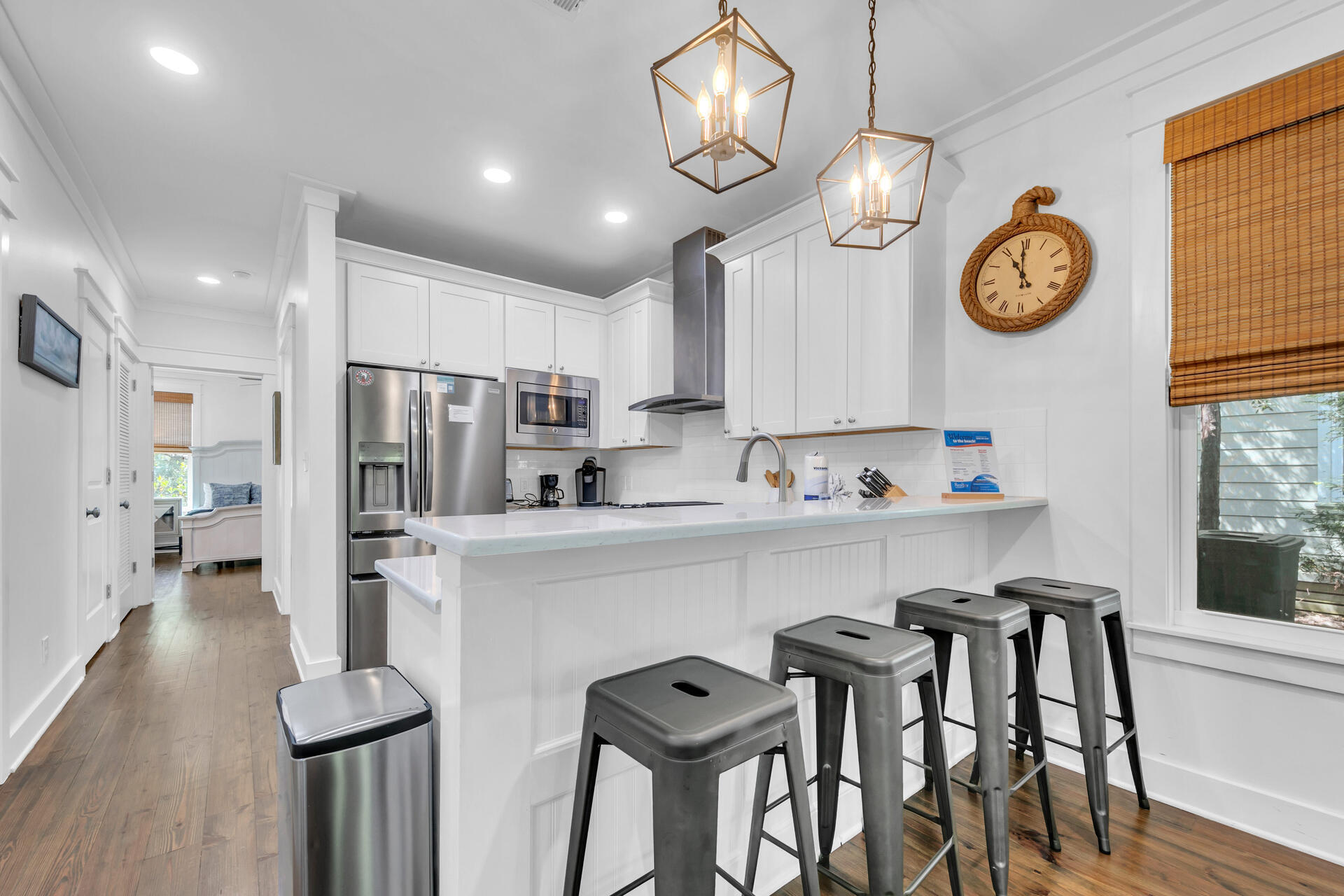 FOREST LAKES - Residential