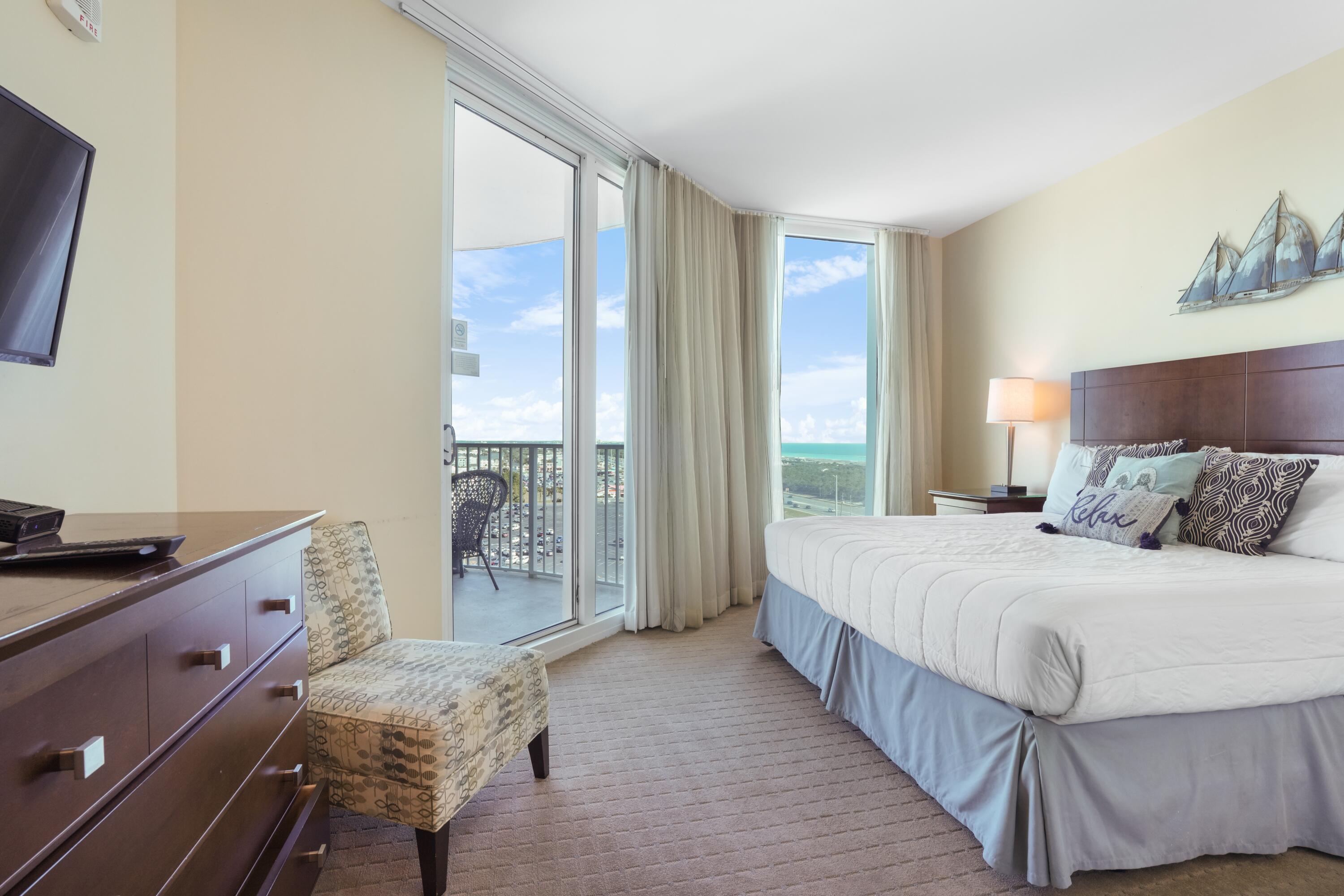 THE PALMS OF DESTIN - Residential