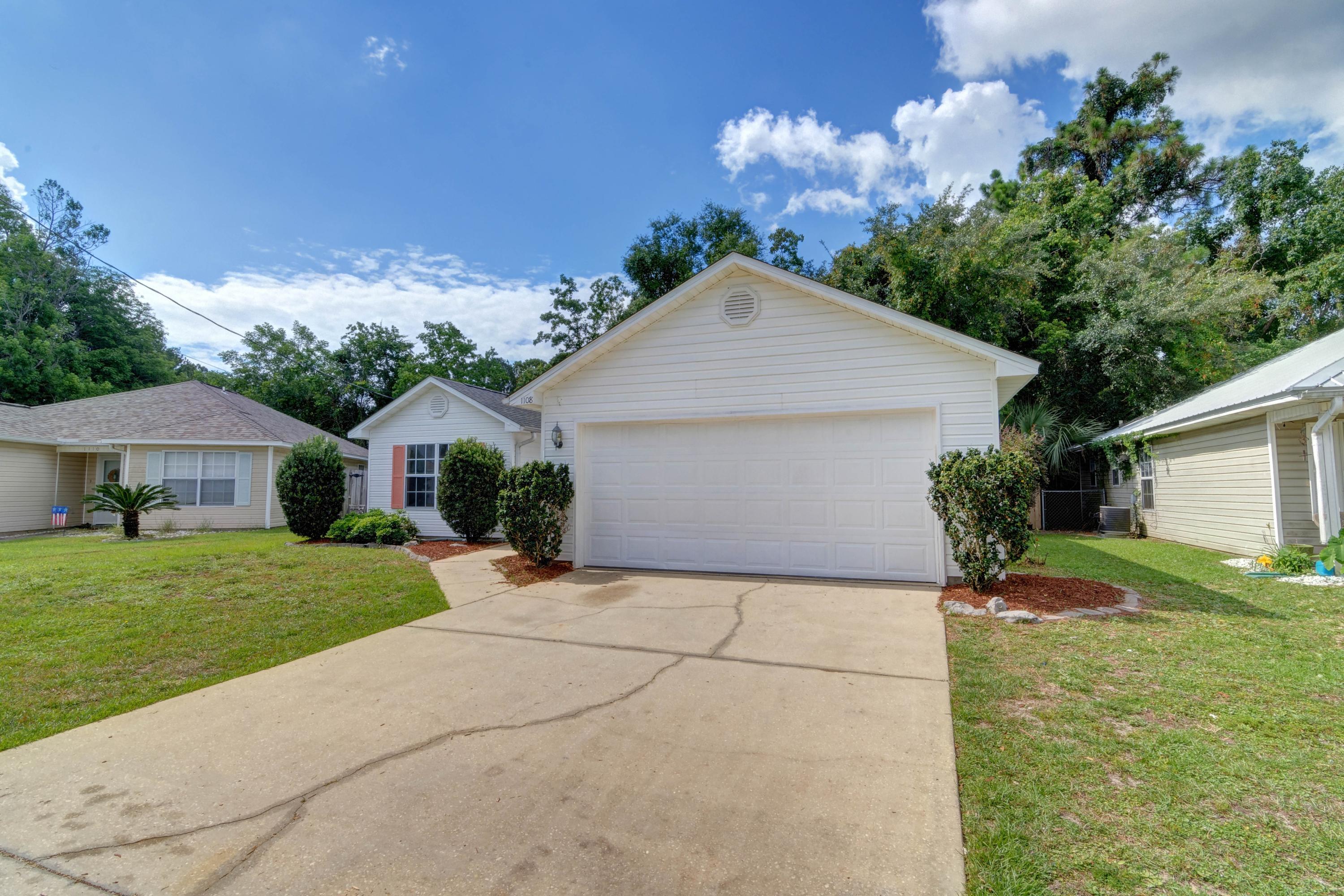 SWEETBRIAR STATION S/D - Residential