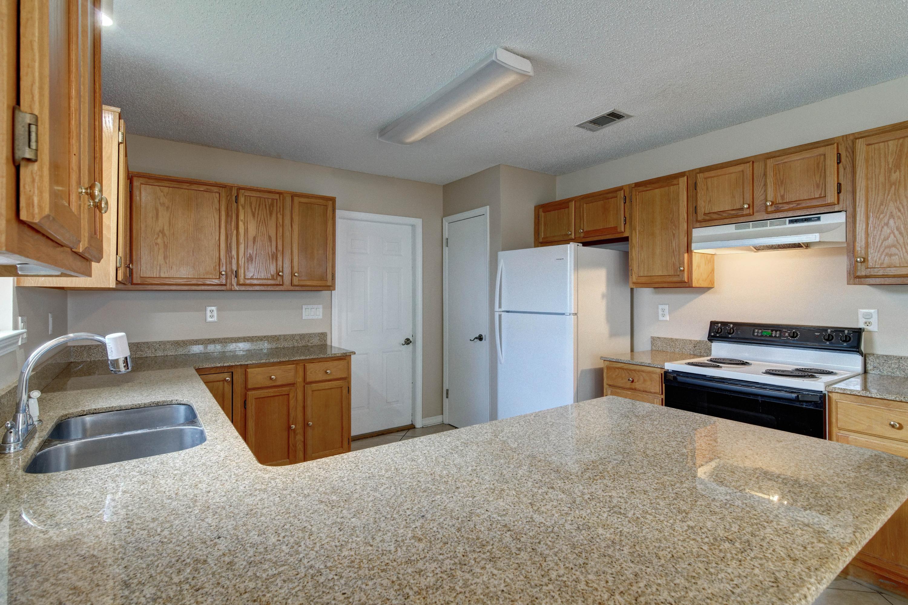 SWEETBRIAR STATION S/D - Residential