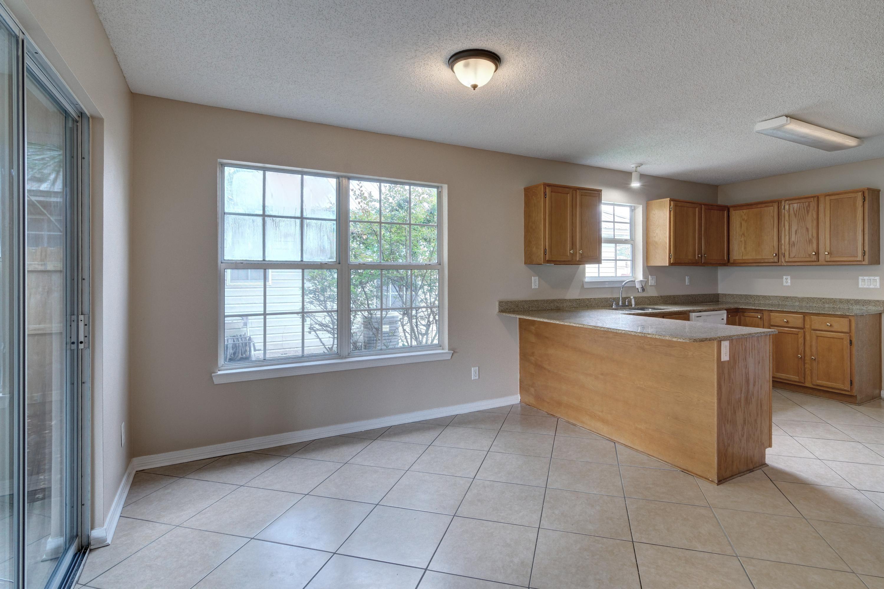 SWEETBRIAR STATION S/D - Residential