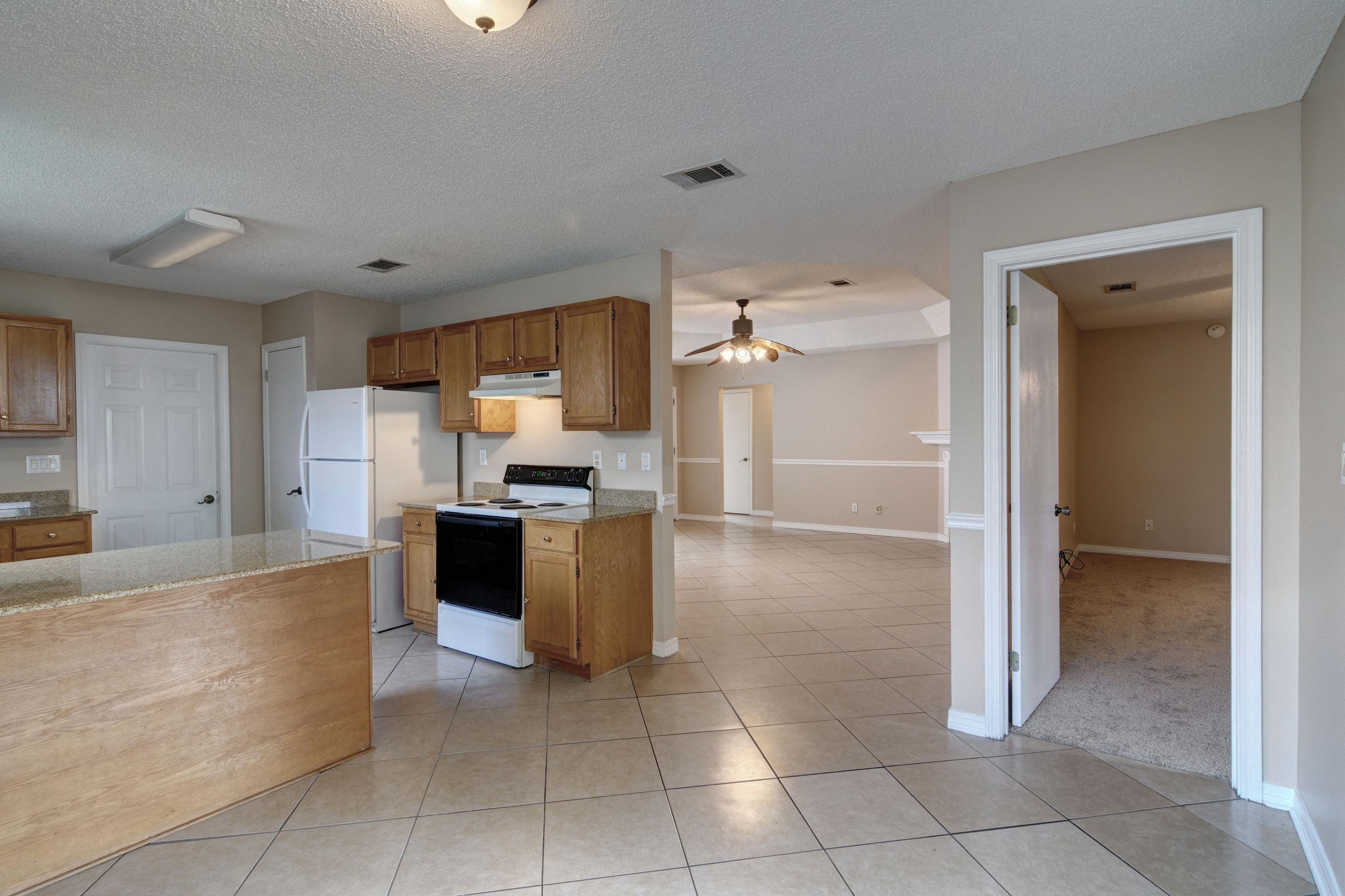 SWEETBRIAR STATION S/D - Residential