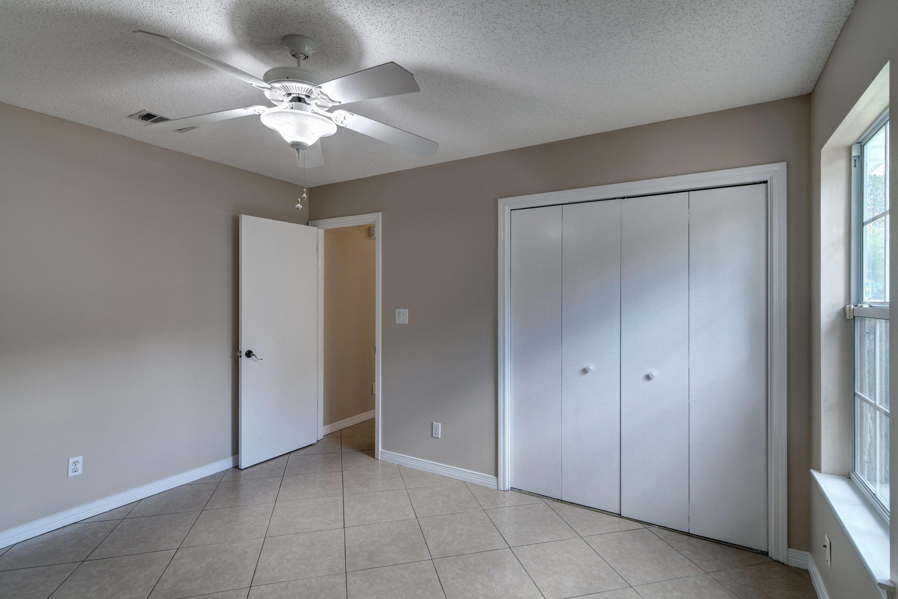 SWEETBRIAR STATION S/D - Residential