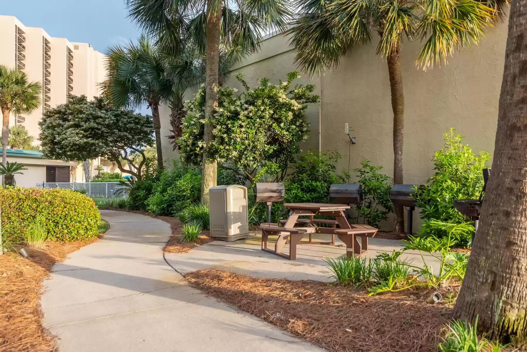 SILVER DUNES CONDO - Residential