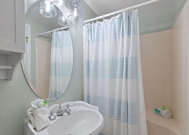 SILVER DUNES CONDO - Residential