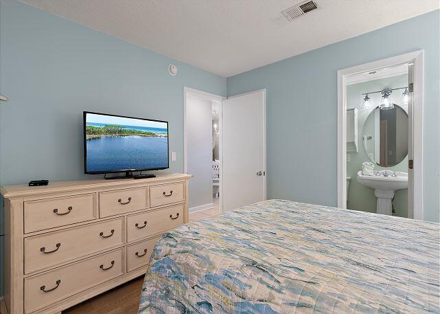 SILVER DUNES CONDO - Residential