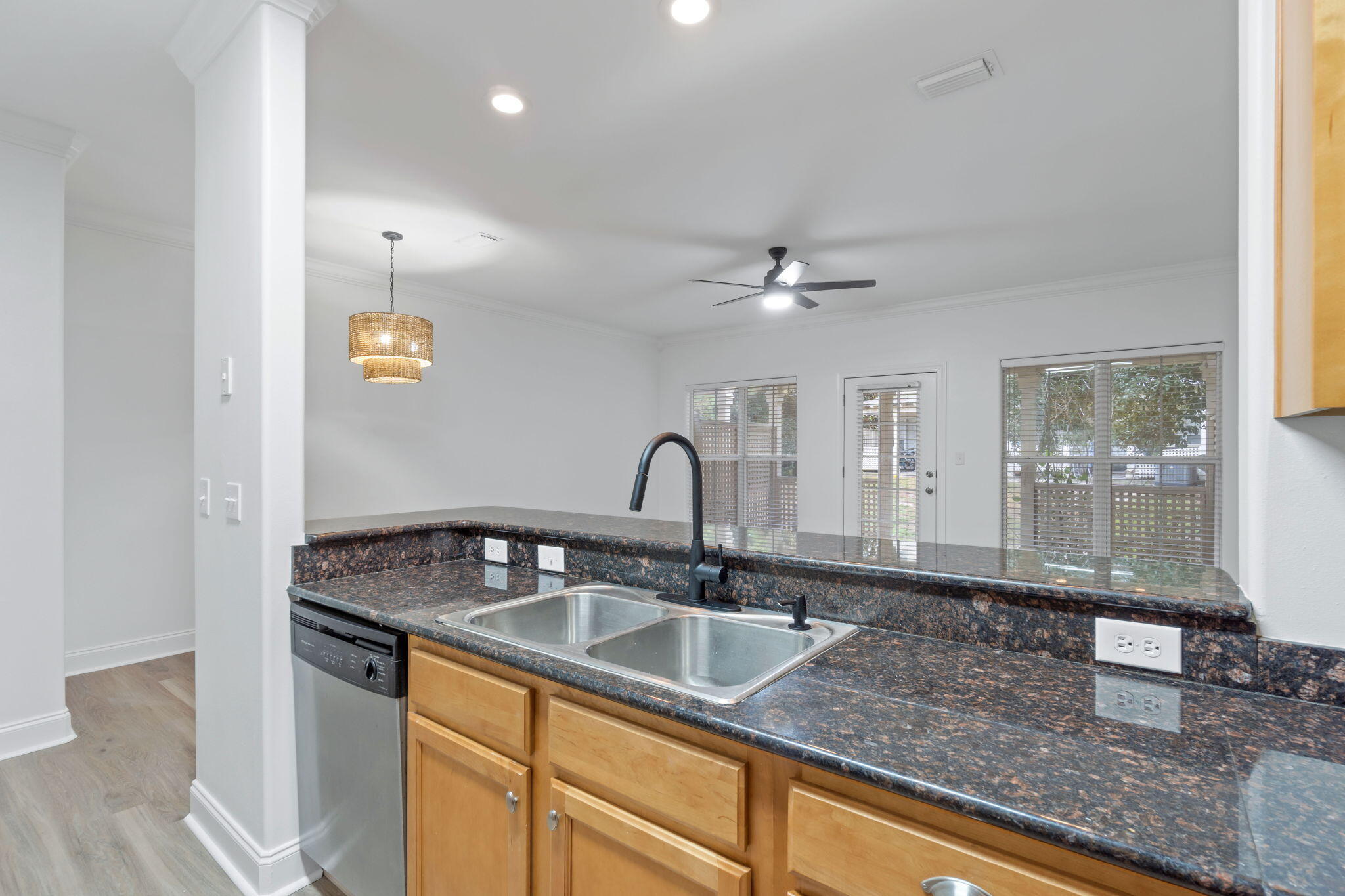 OLD BAY VILLAGE TOWNHOMES - Residential Lease