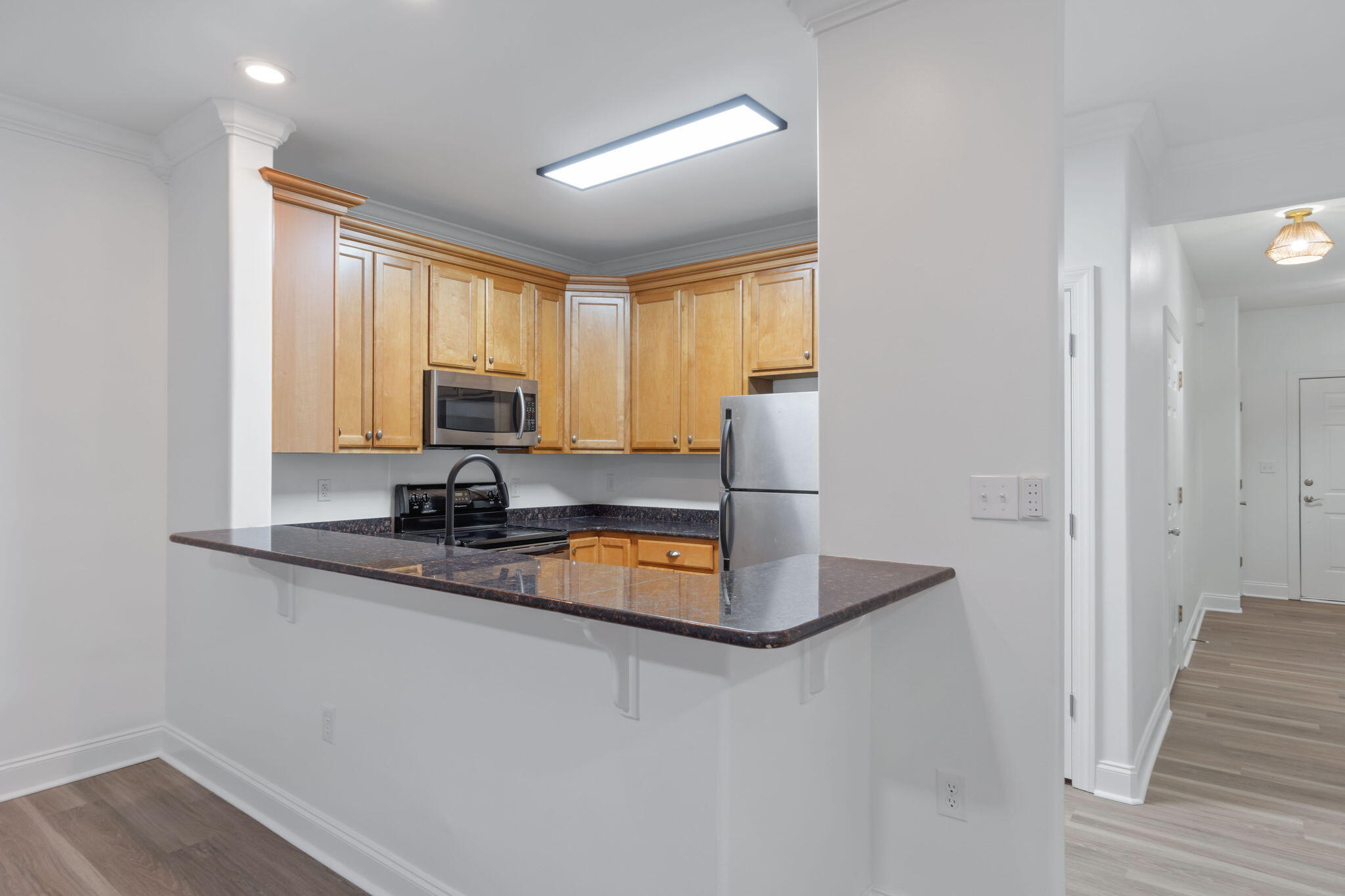 OLD BAY VILLAGE TOWNHOMES - Residential Lease