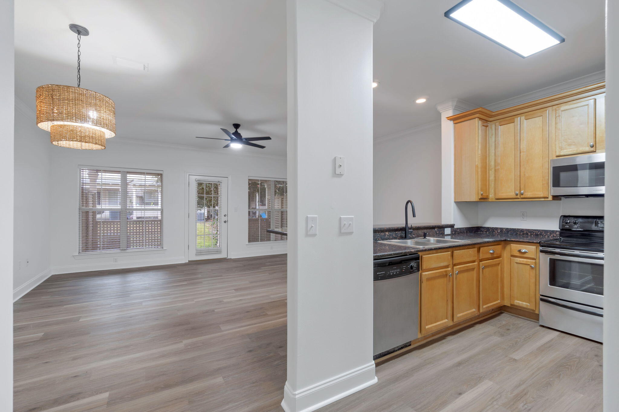 OLD BAY VILLAGE TOWNHOMES - Residential Lease