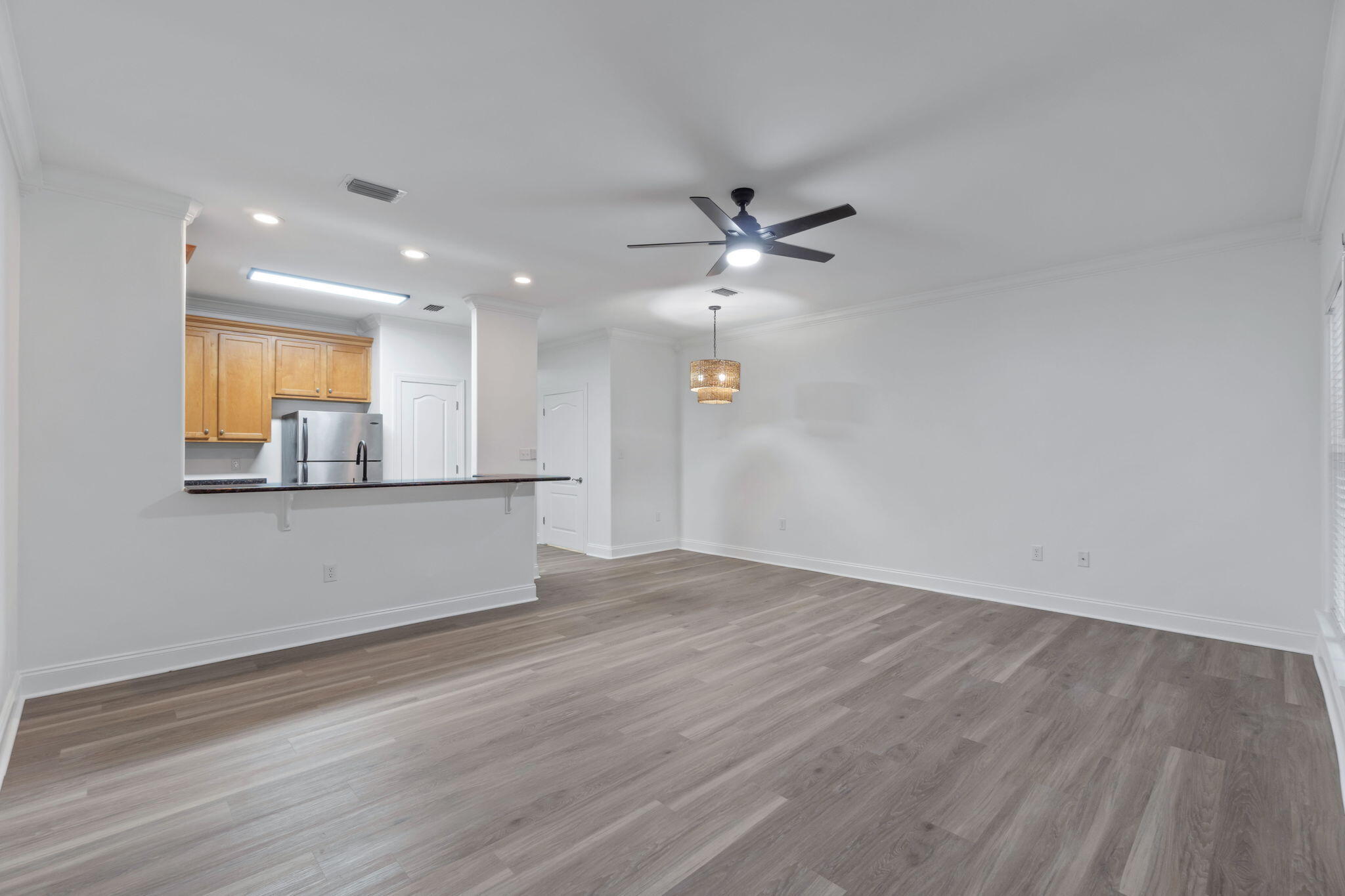 OLD BAY VILLAGE TOWNHOMES - Residential Lease