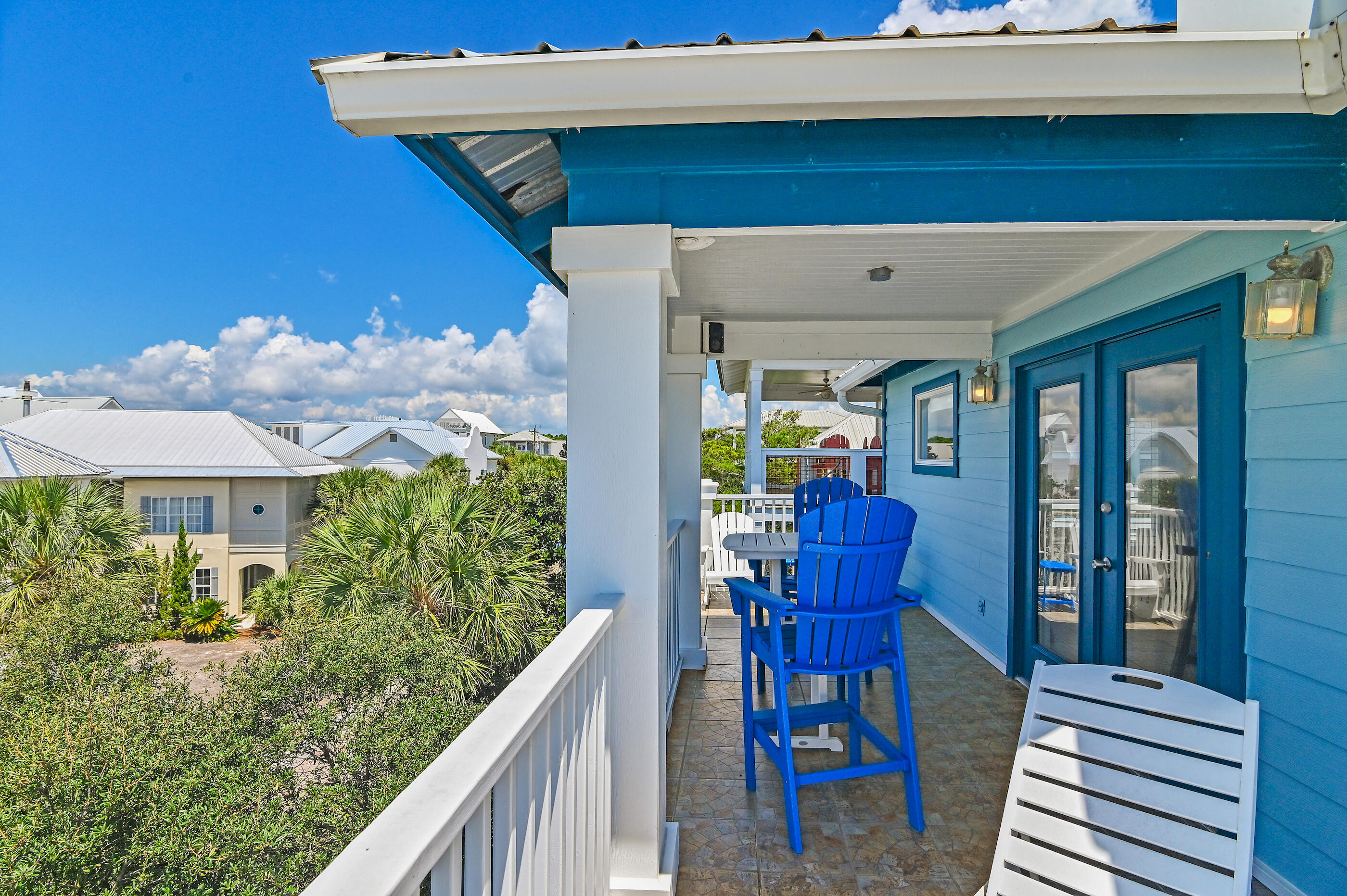 SUMMER'S EDGE - Residential
