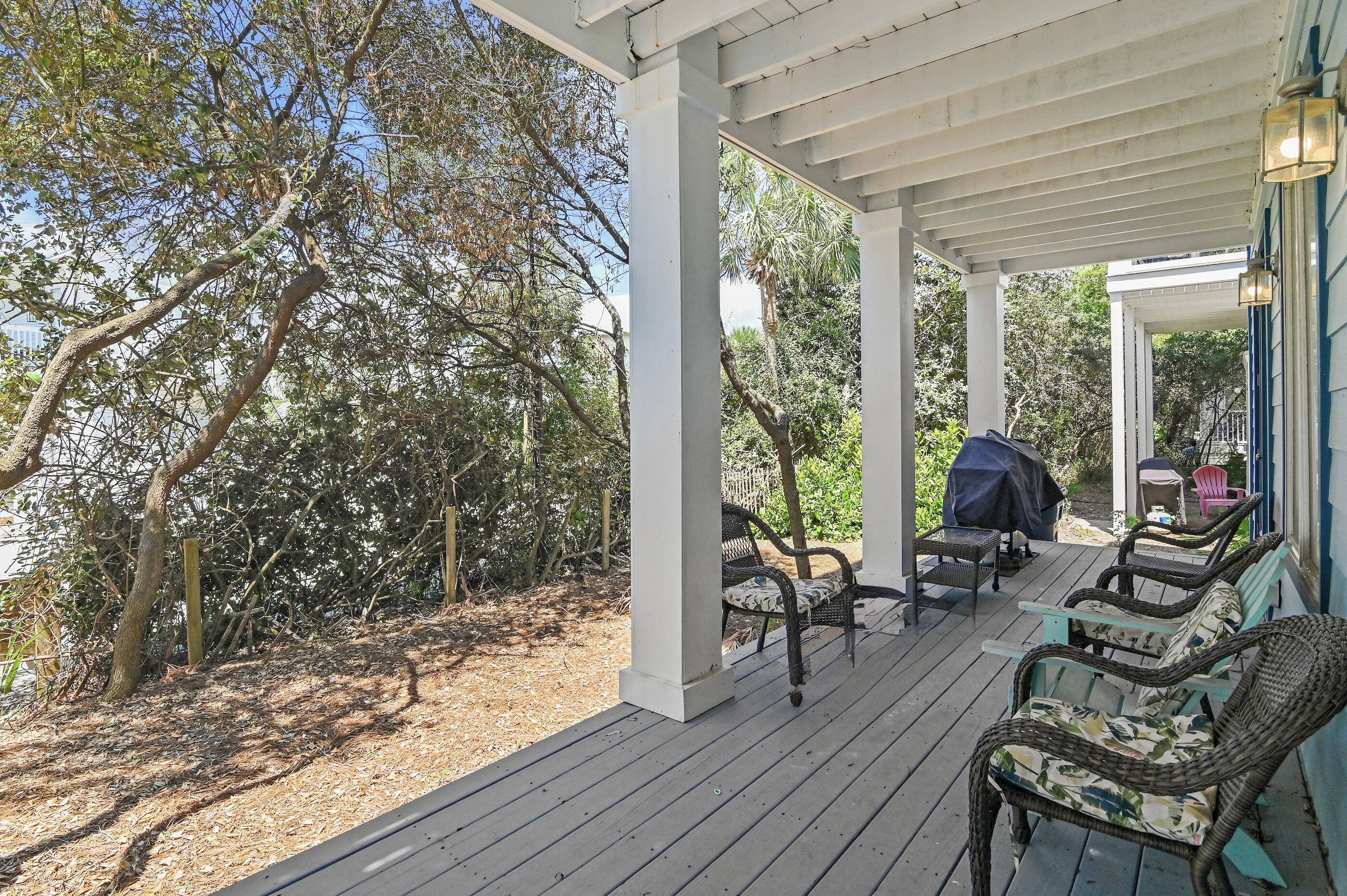 SUMMER'S EDGE - Residential