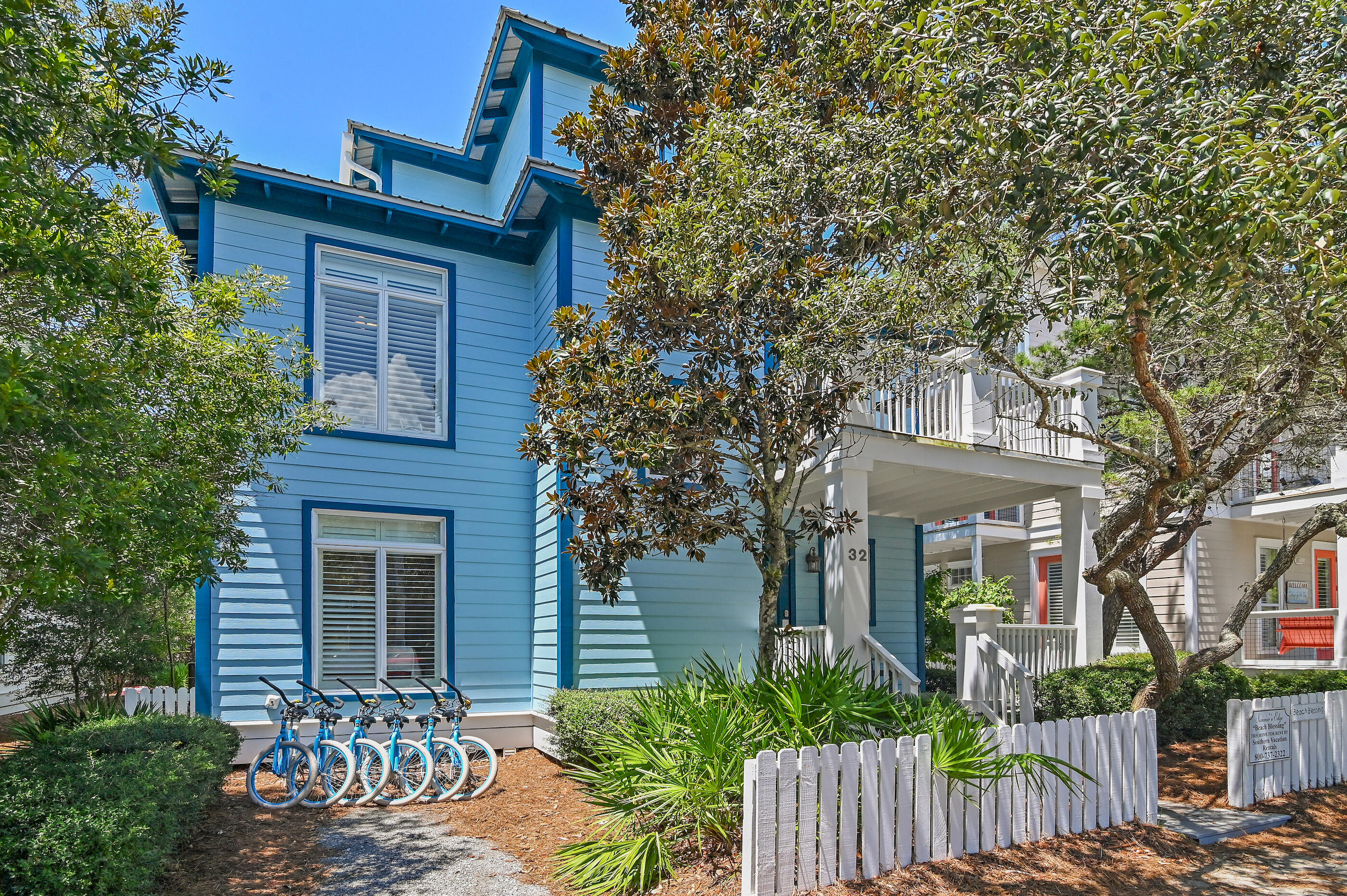 SUMMER'S EDGE - Residential