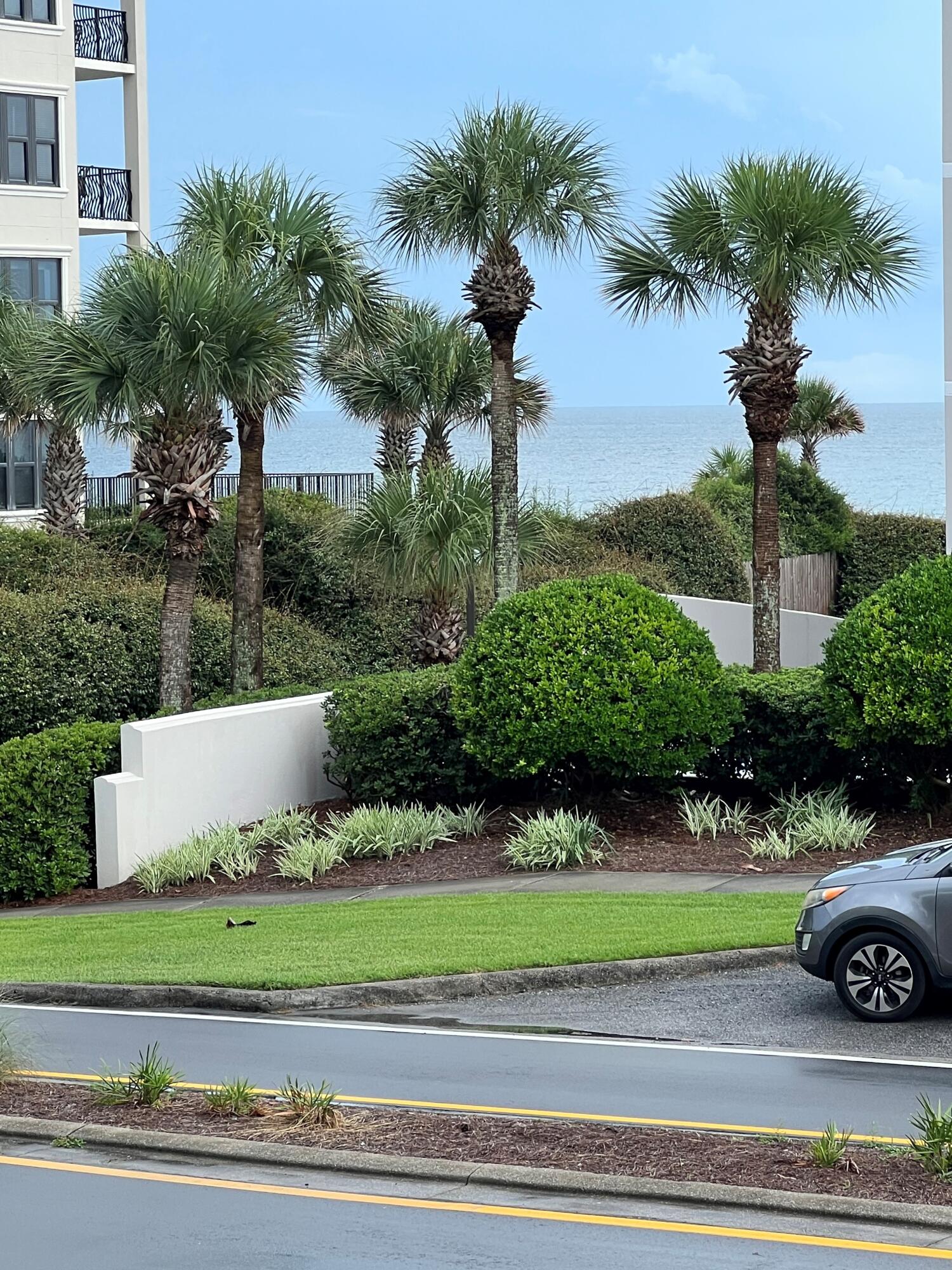 NANTUCKET COTTAGES - Residential