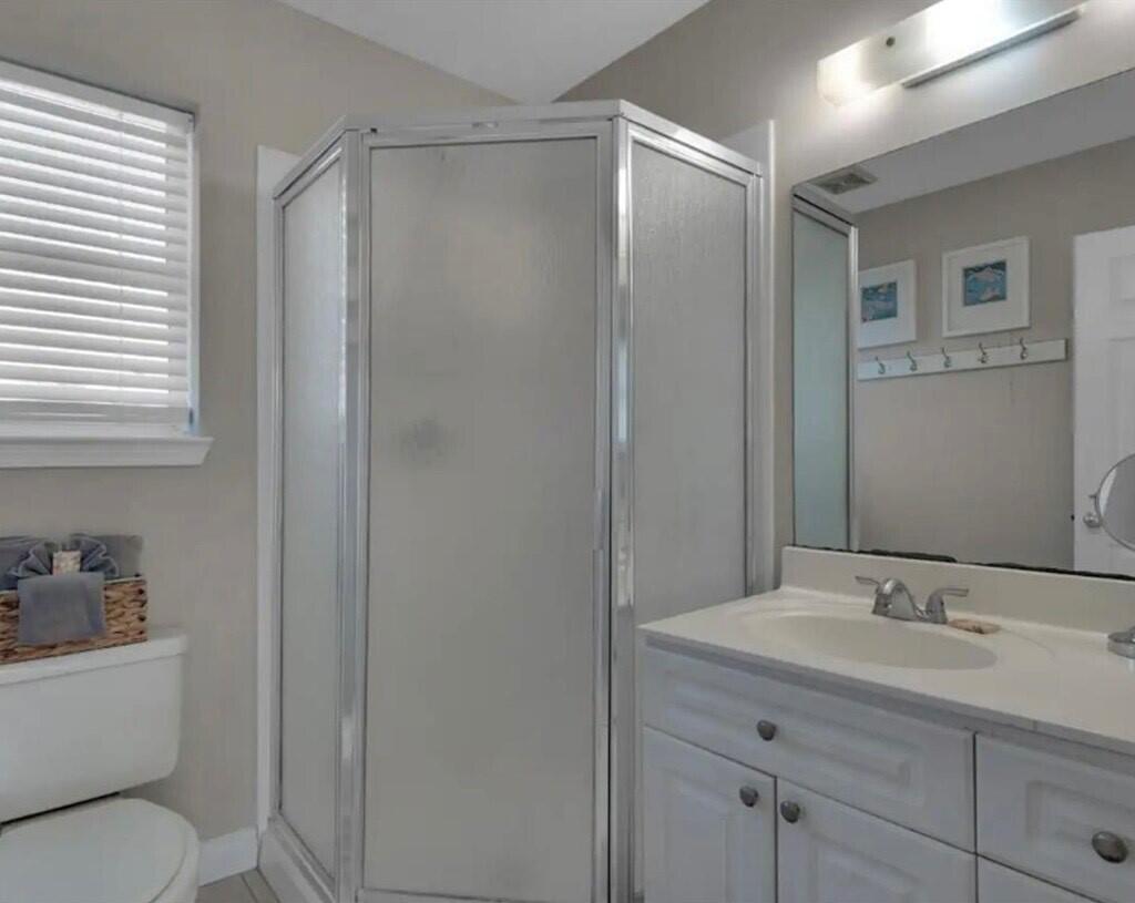 NANTUCKET COTTAGES - Residential