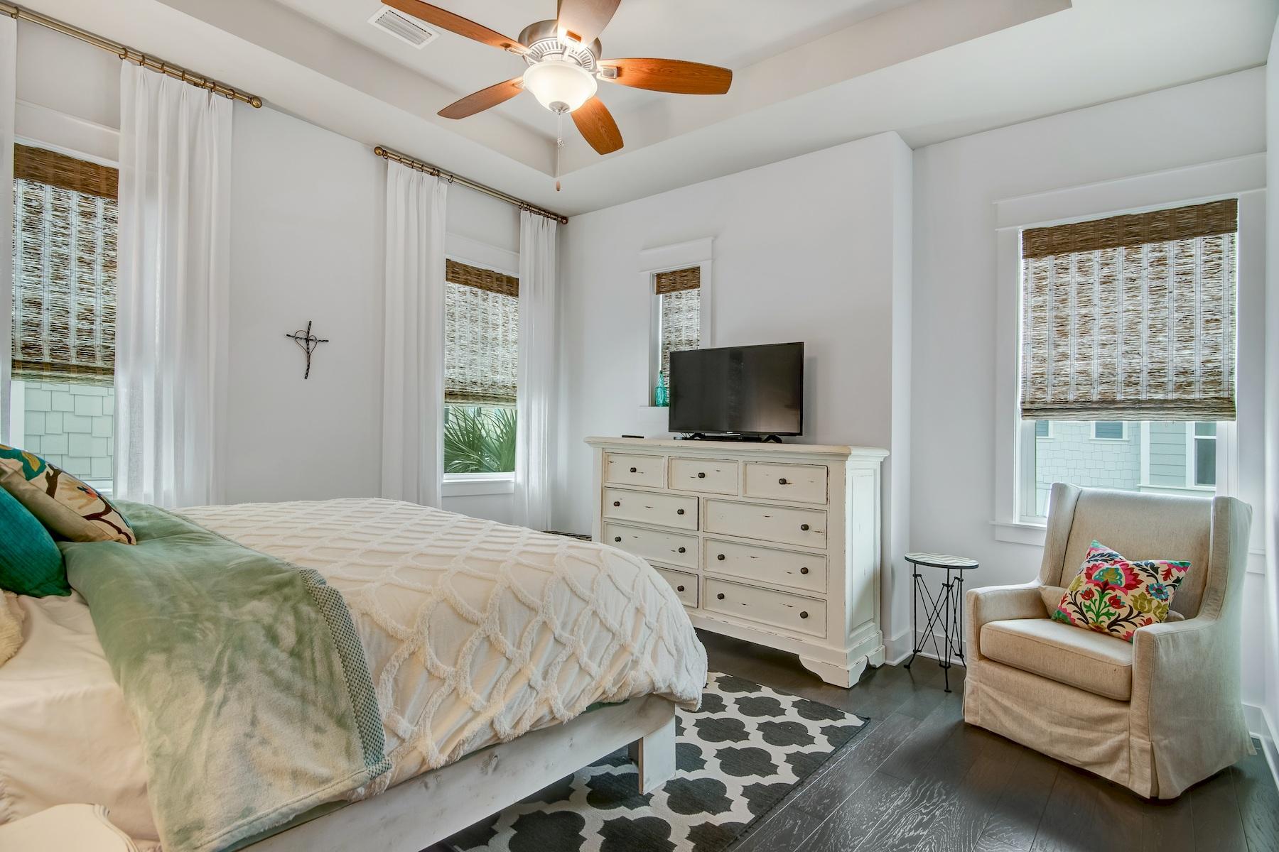 PROMINENCE - Residential