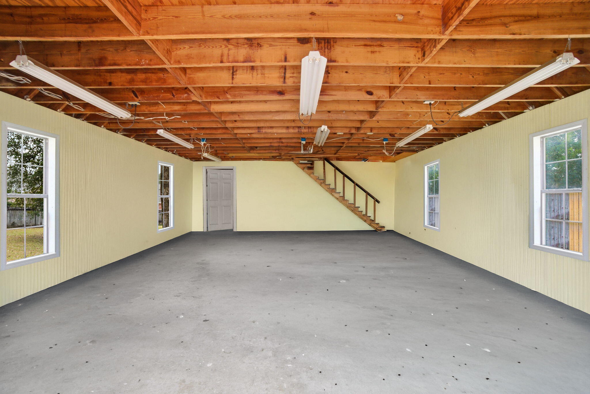 HOLLEY BY THE SEA - Residential