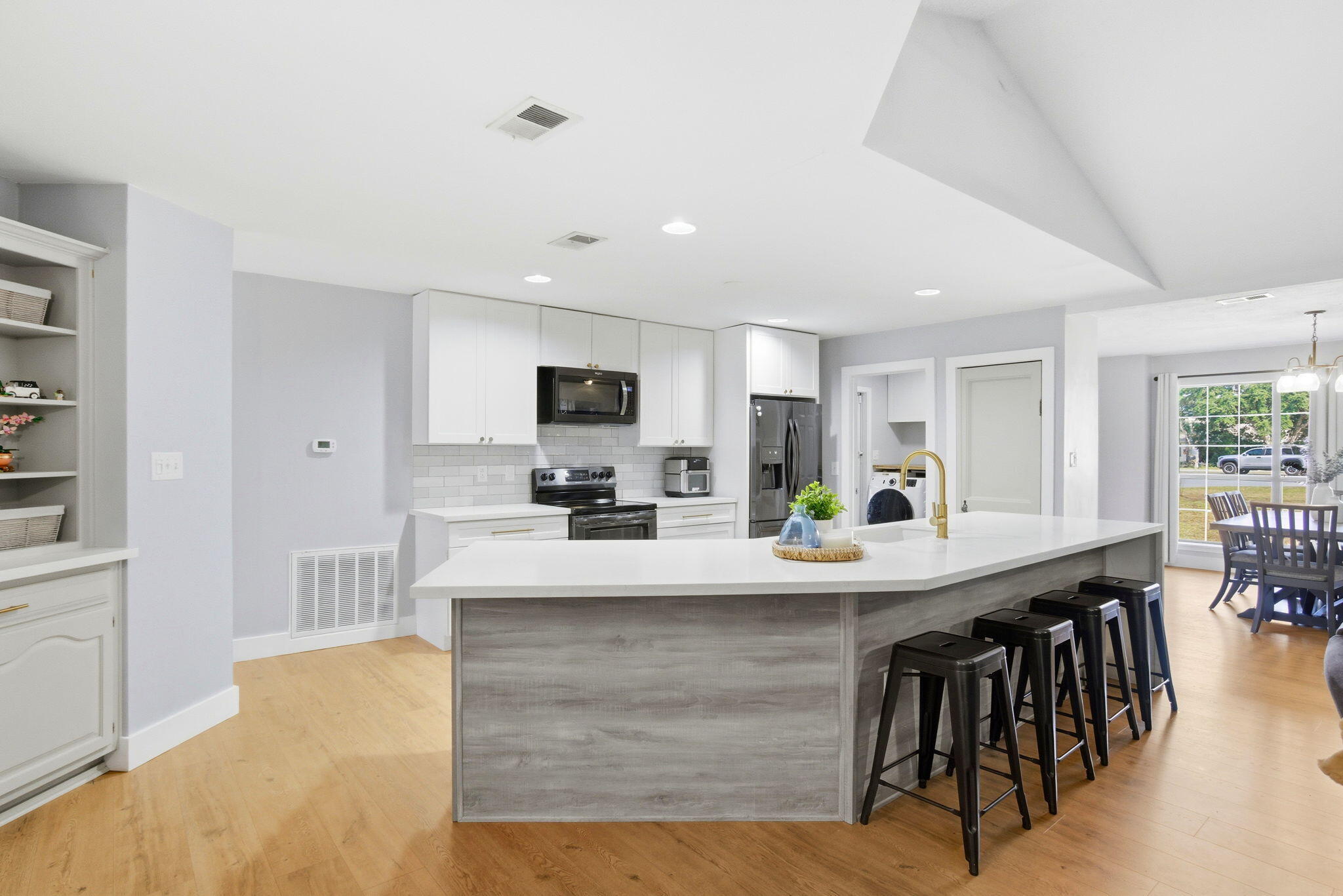 HOLLEY BY THE SEA - Residential