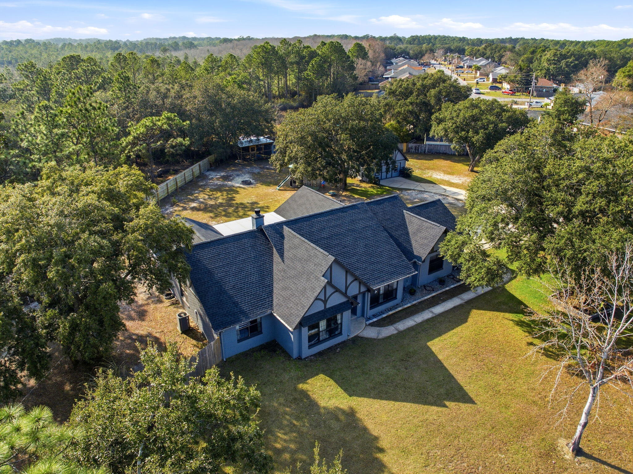 HOLLEY BY THE SEA - Residential