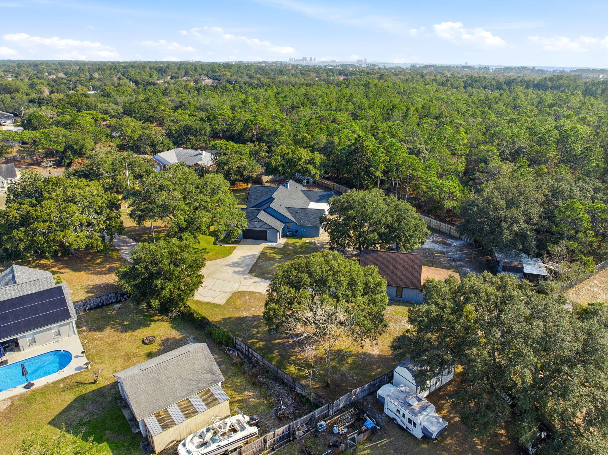 HOLLEY BY THE SEA - Residential