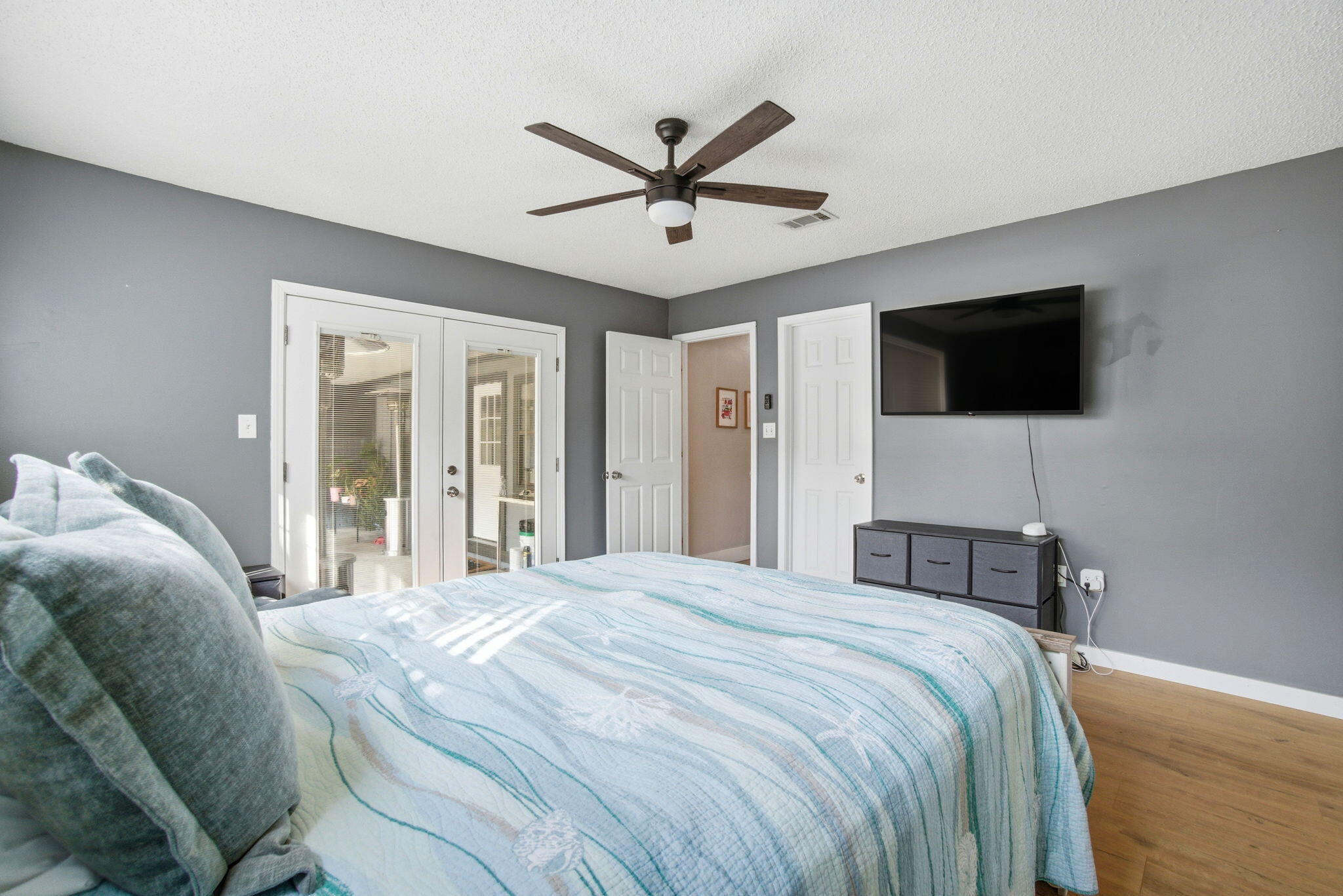 HOLLEY BY THE SEA - Residential