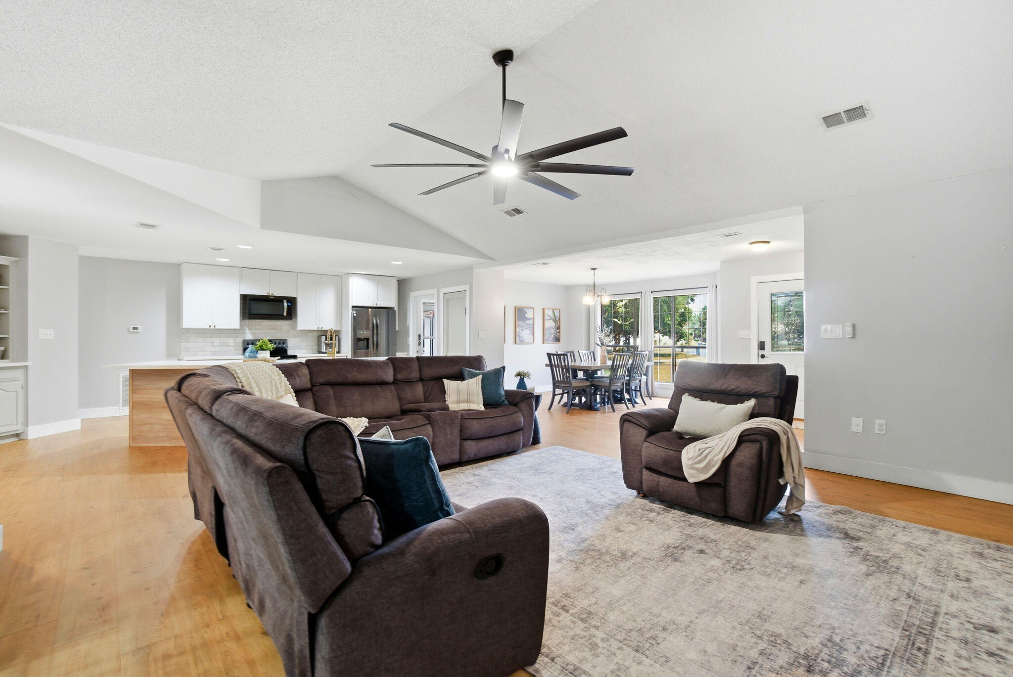 HOLLEY BY THE SEA - Residential