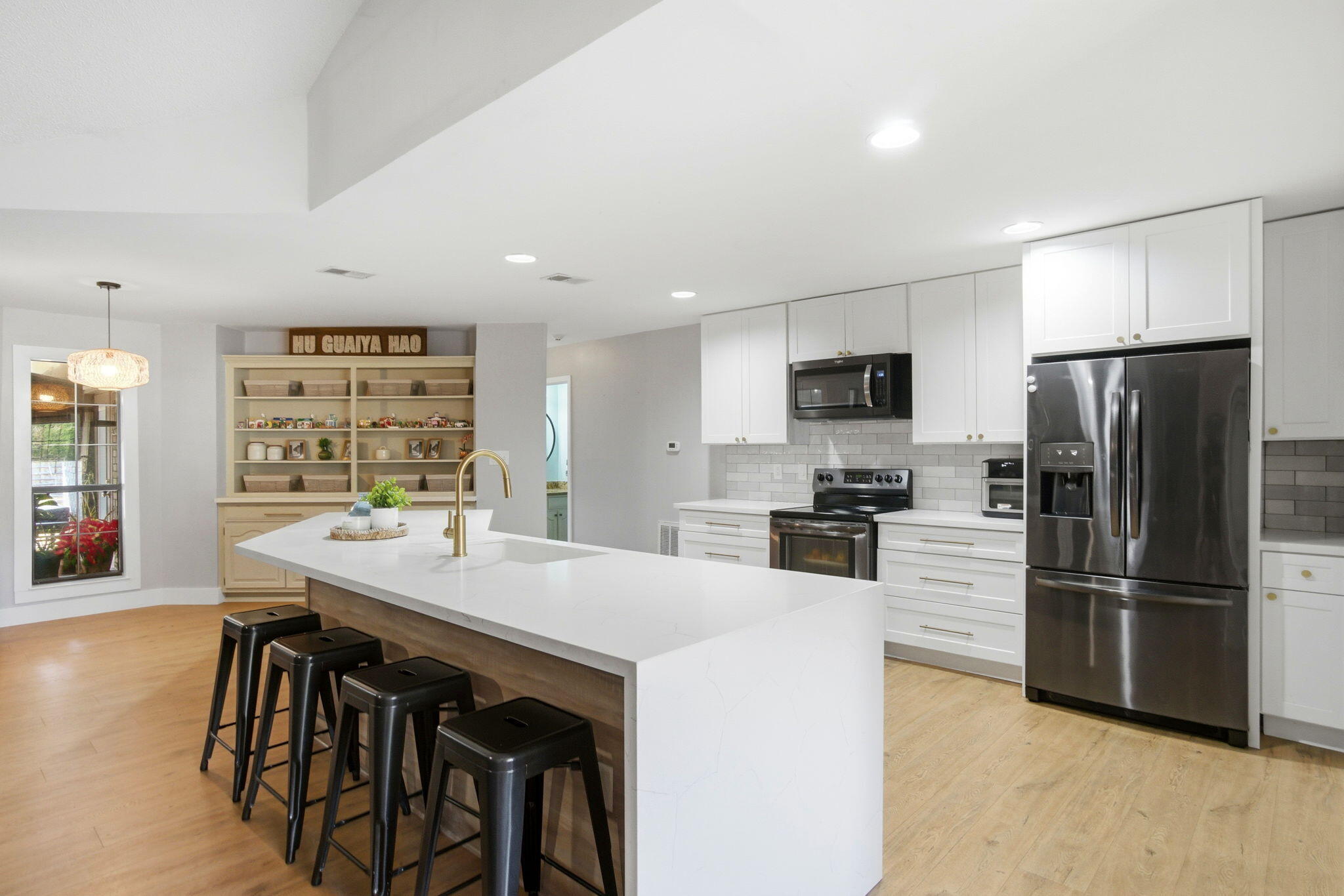 HOLLEY BY THE SEA - Residential