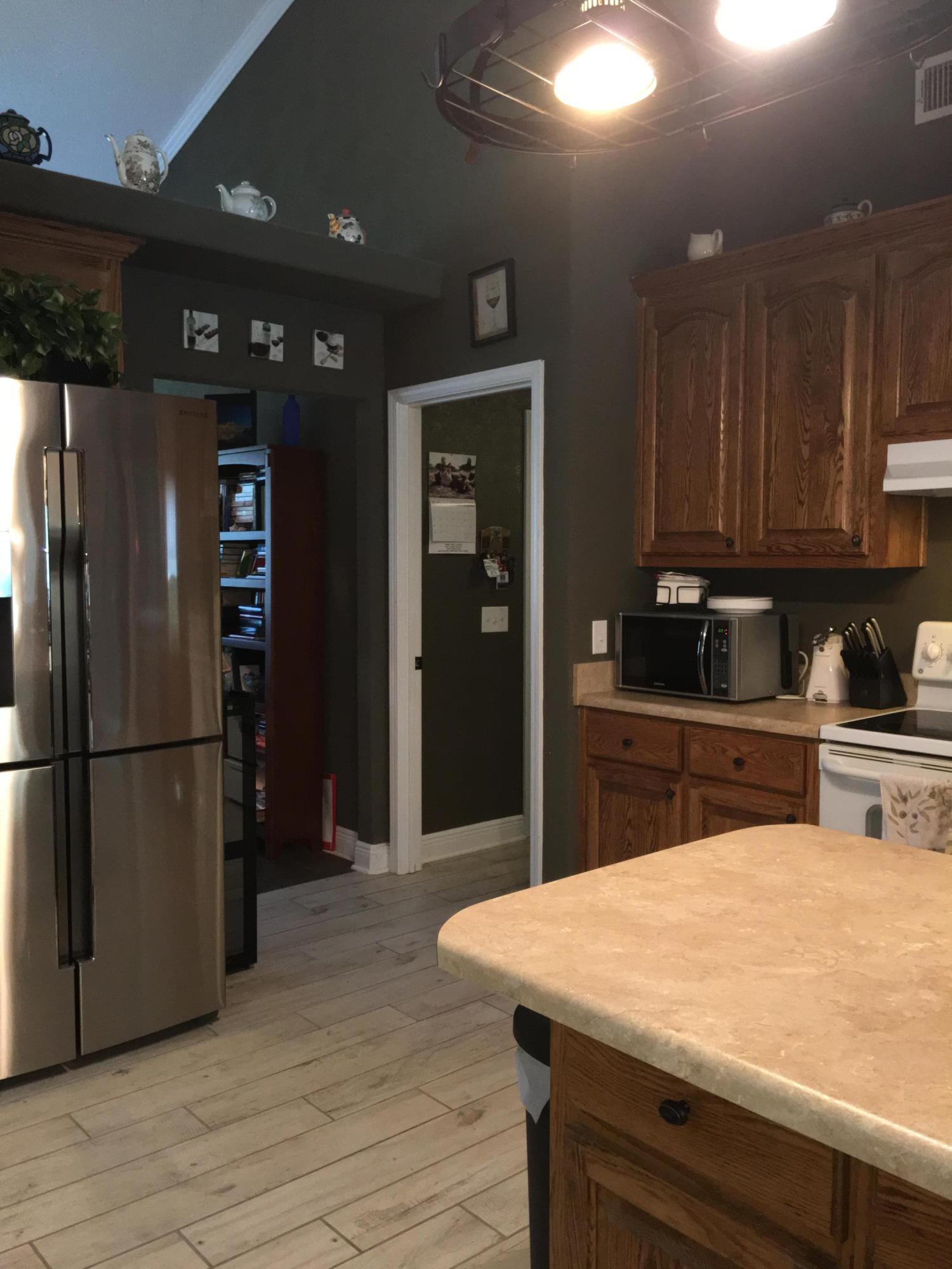 FOX VALLEY - Residential