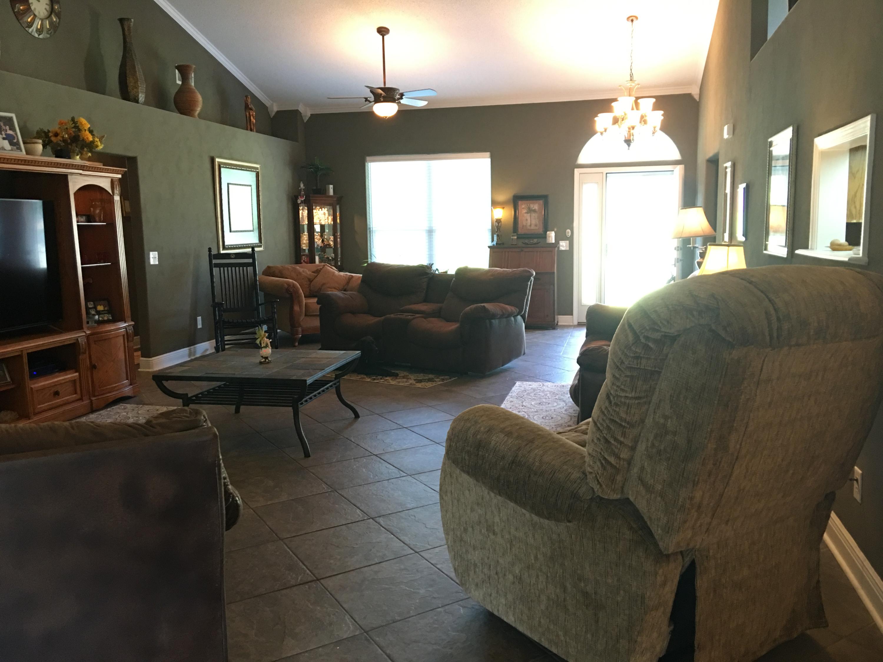 FOX VALLEY - Residential