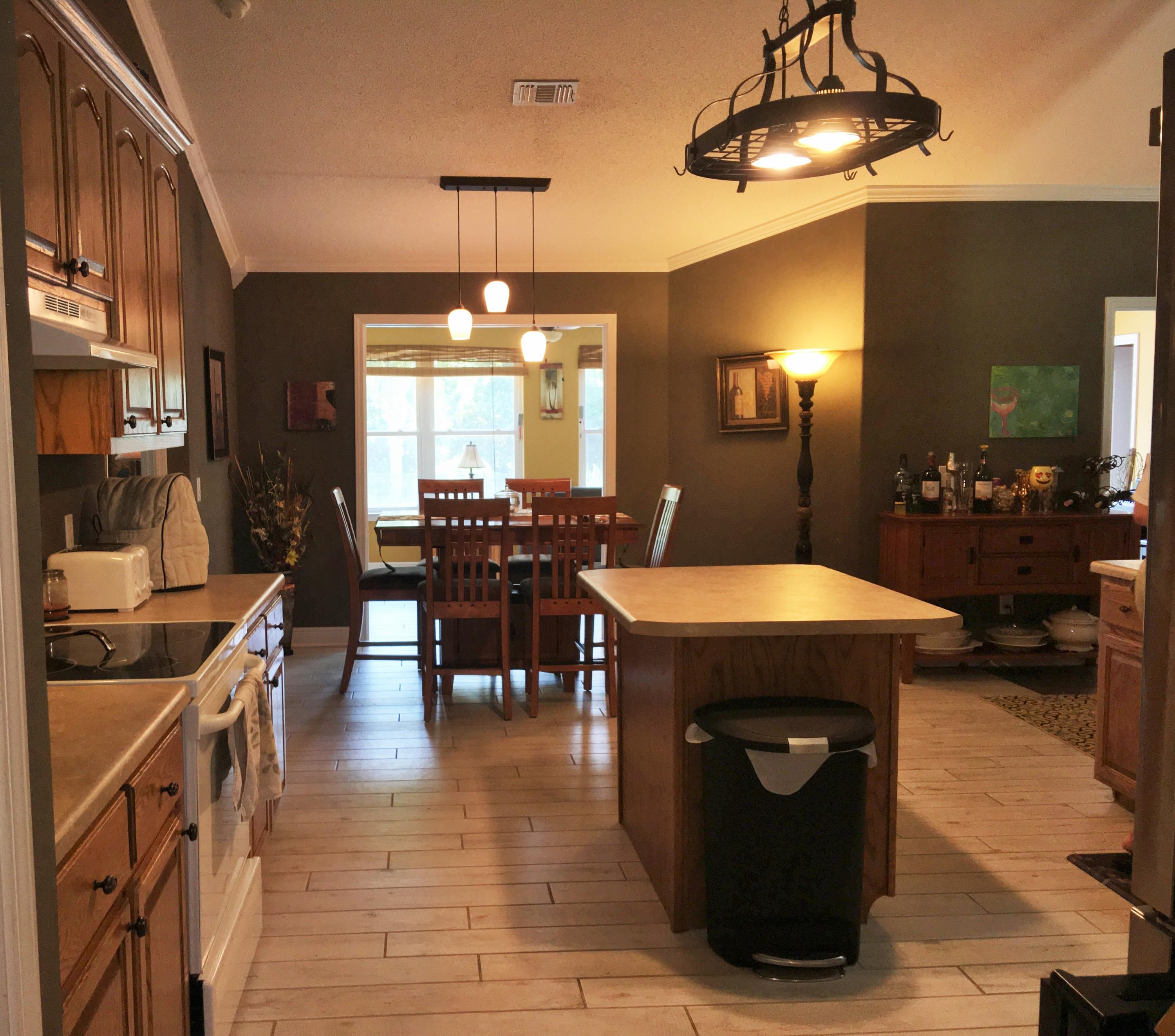 FOX VALLEY - Residential