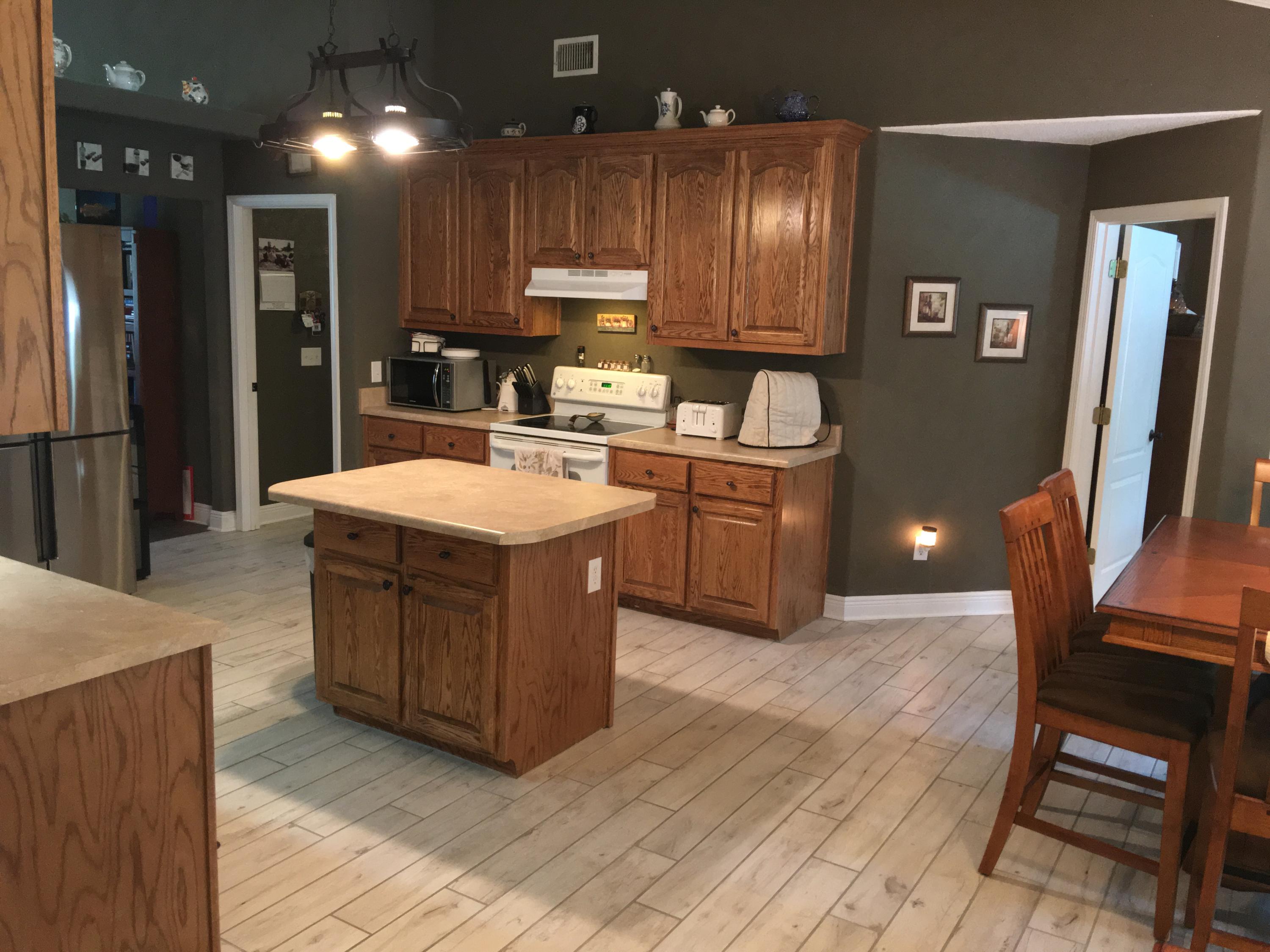 FOX VALLEY - Residential