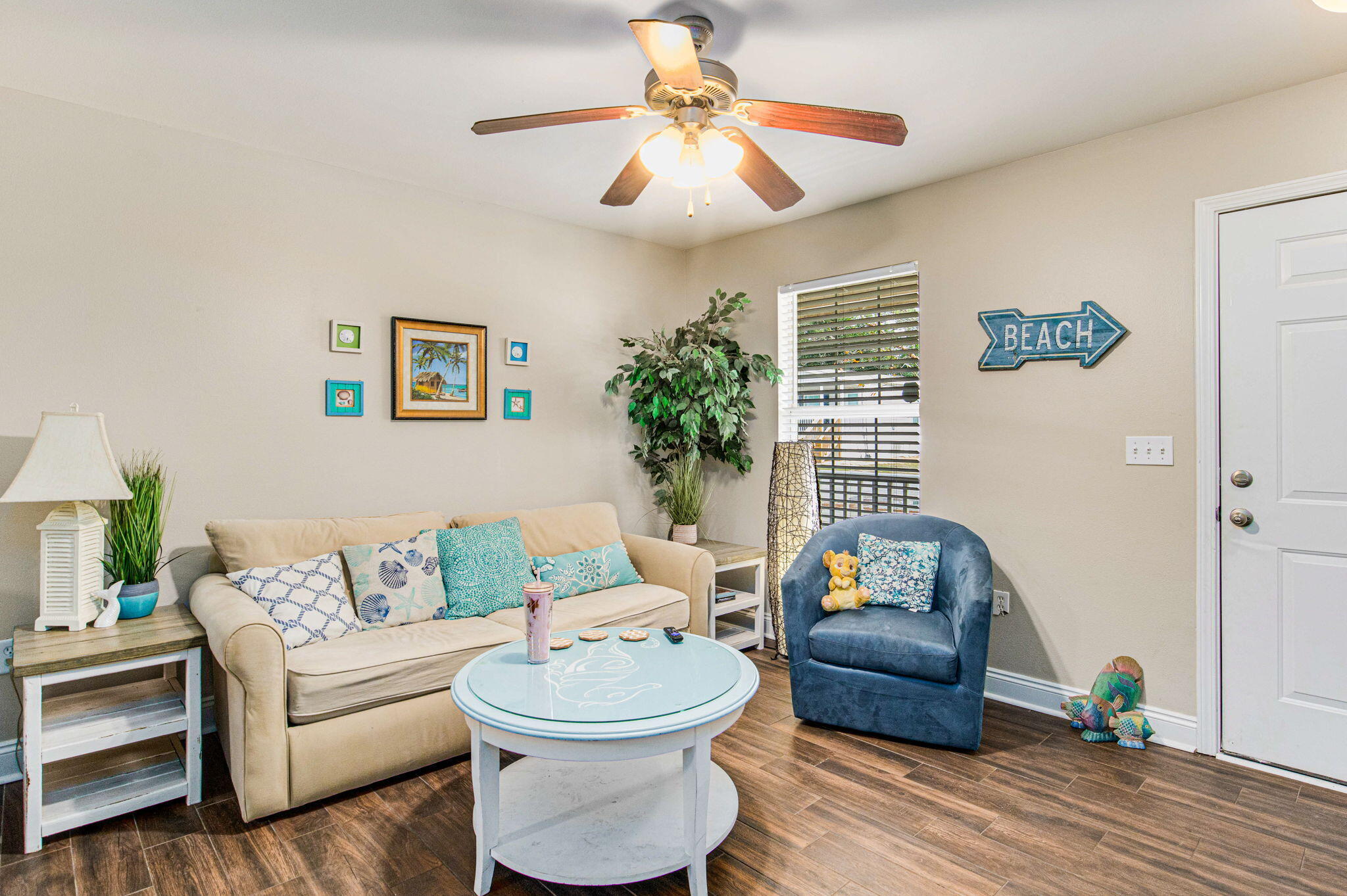 CRESCENT SHORES - Residential