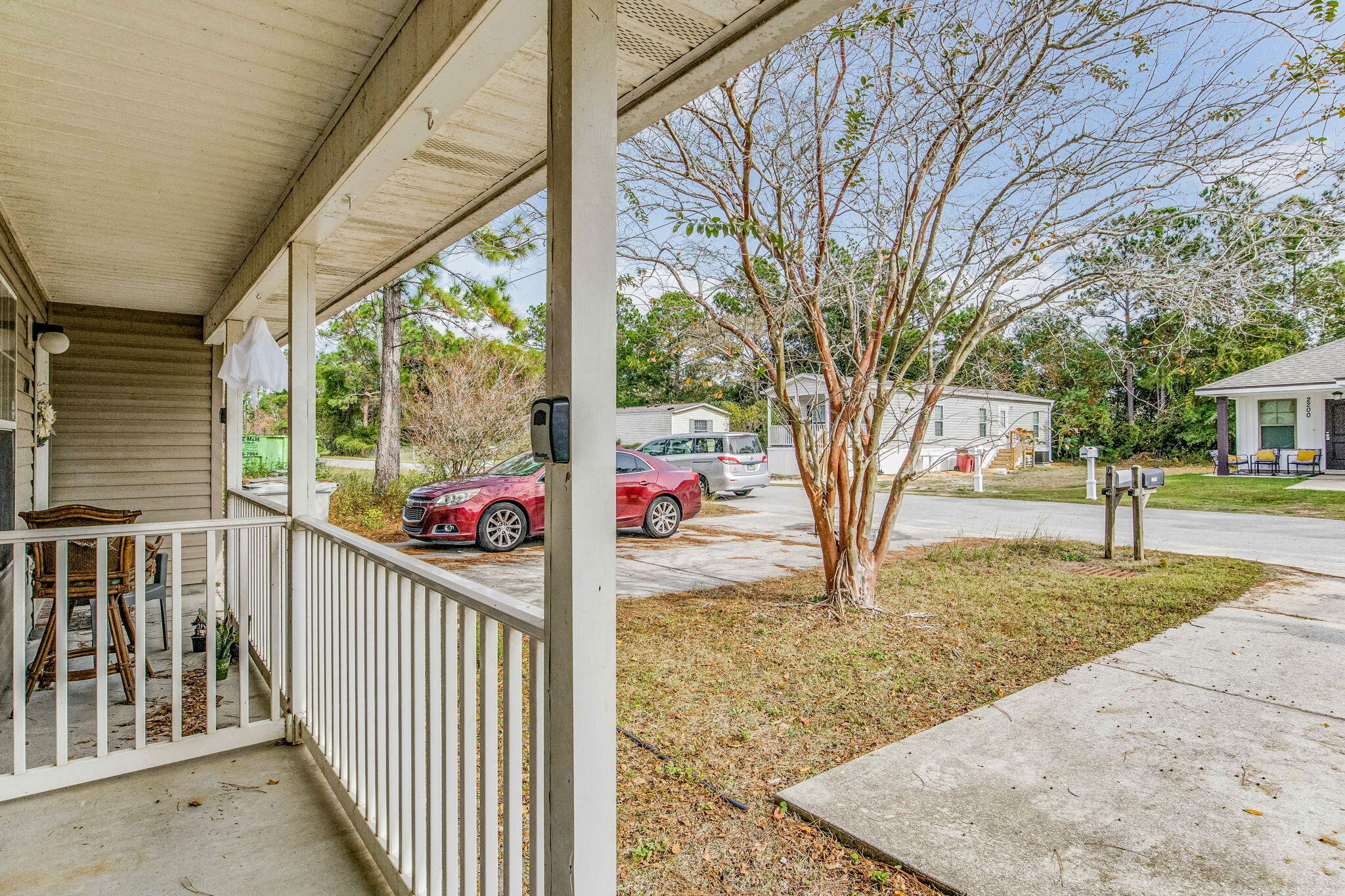 CRESCENT SHORES - Residential