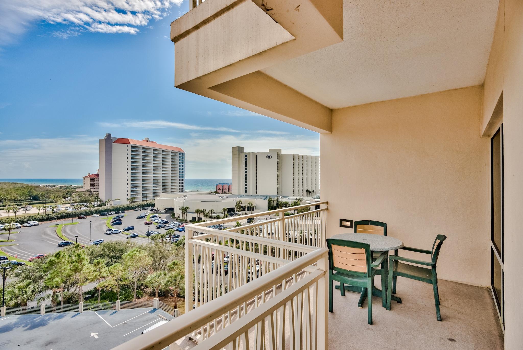 Luau II - Residential