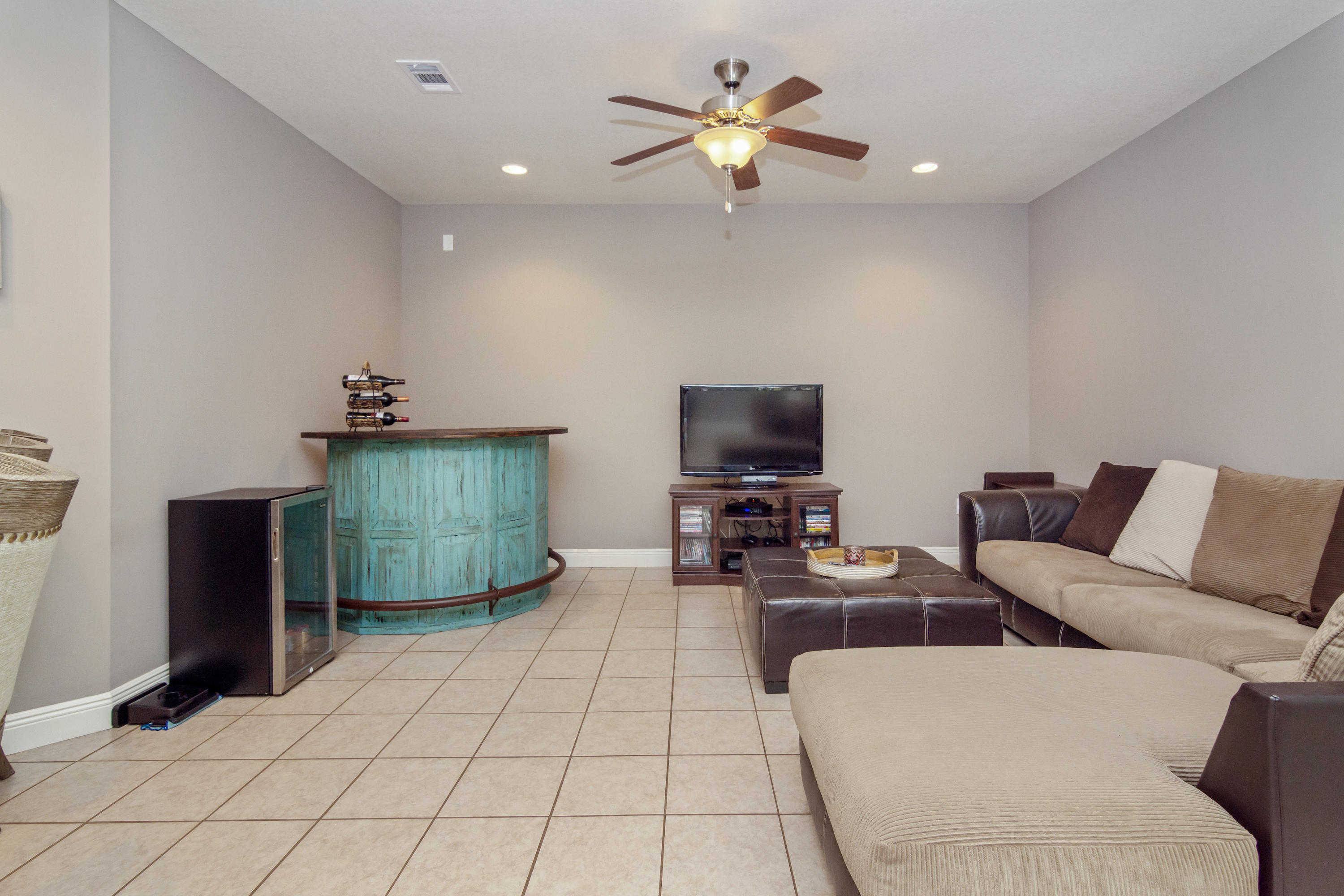 ADAMS POWELL - Residential