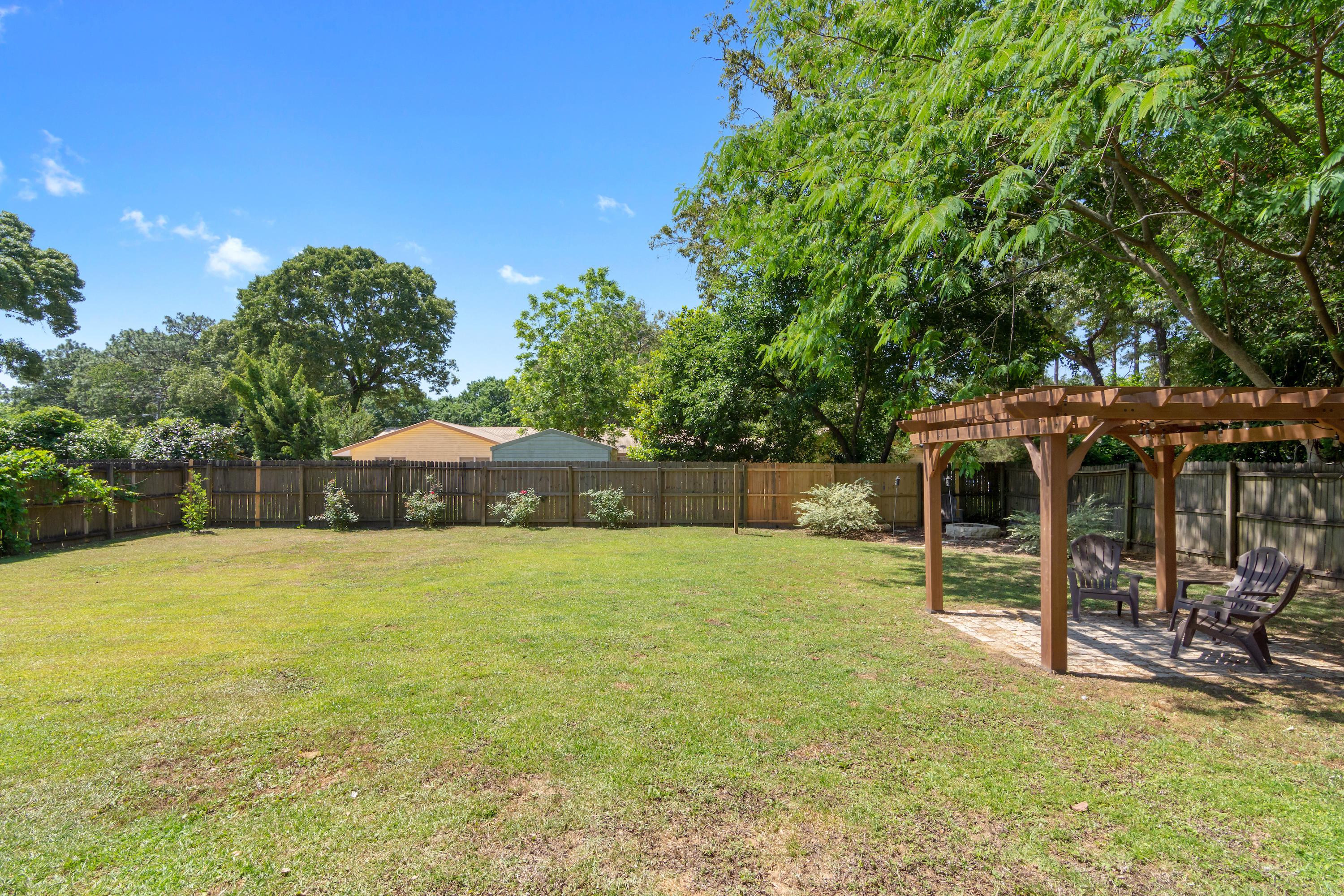 ADAMS POWELL - Residential