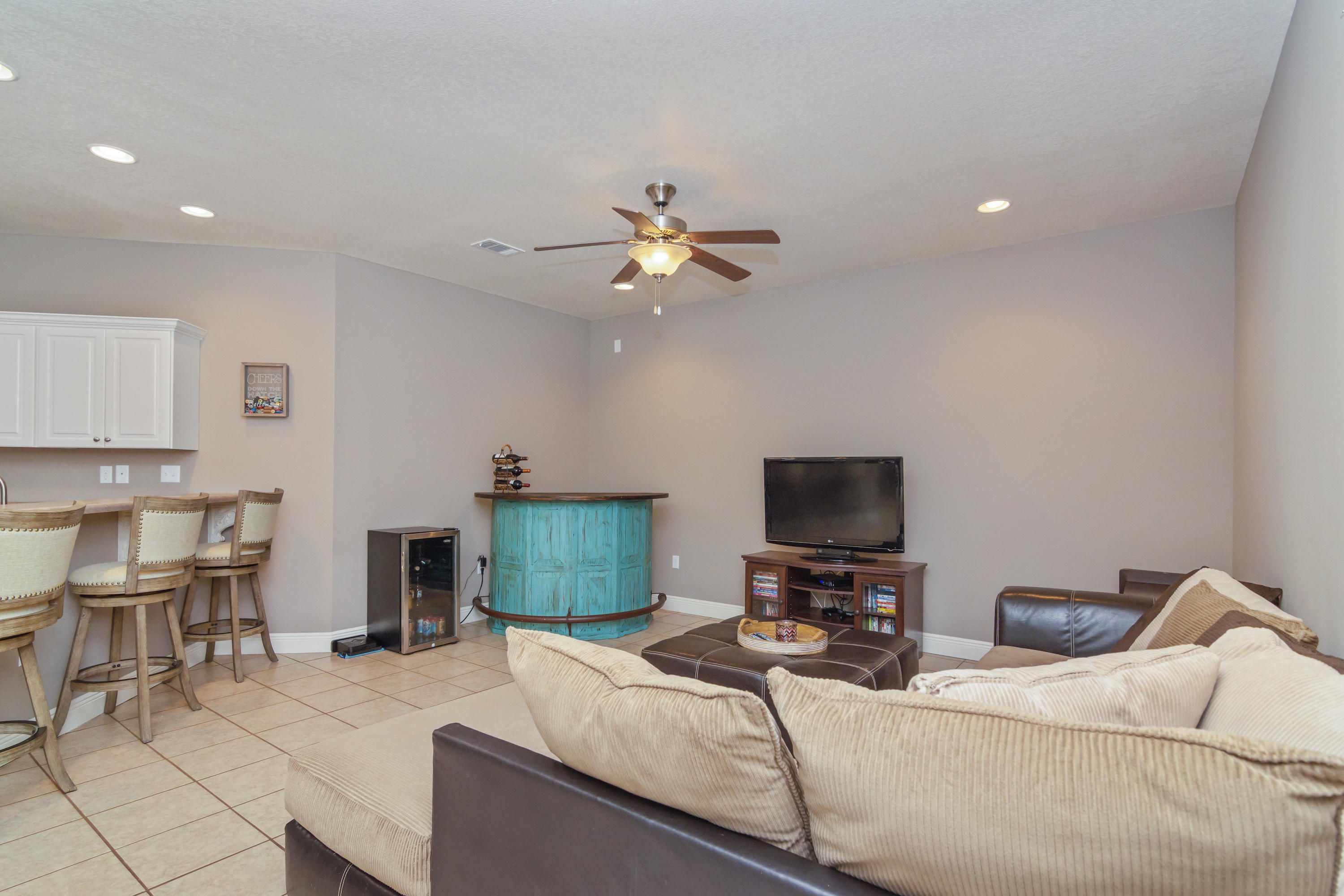 ADAMS POWELL - Residential