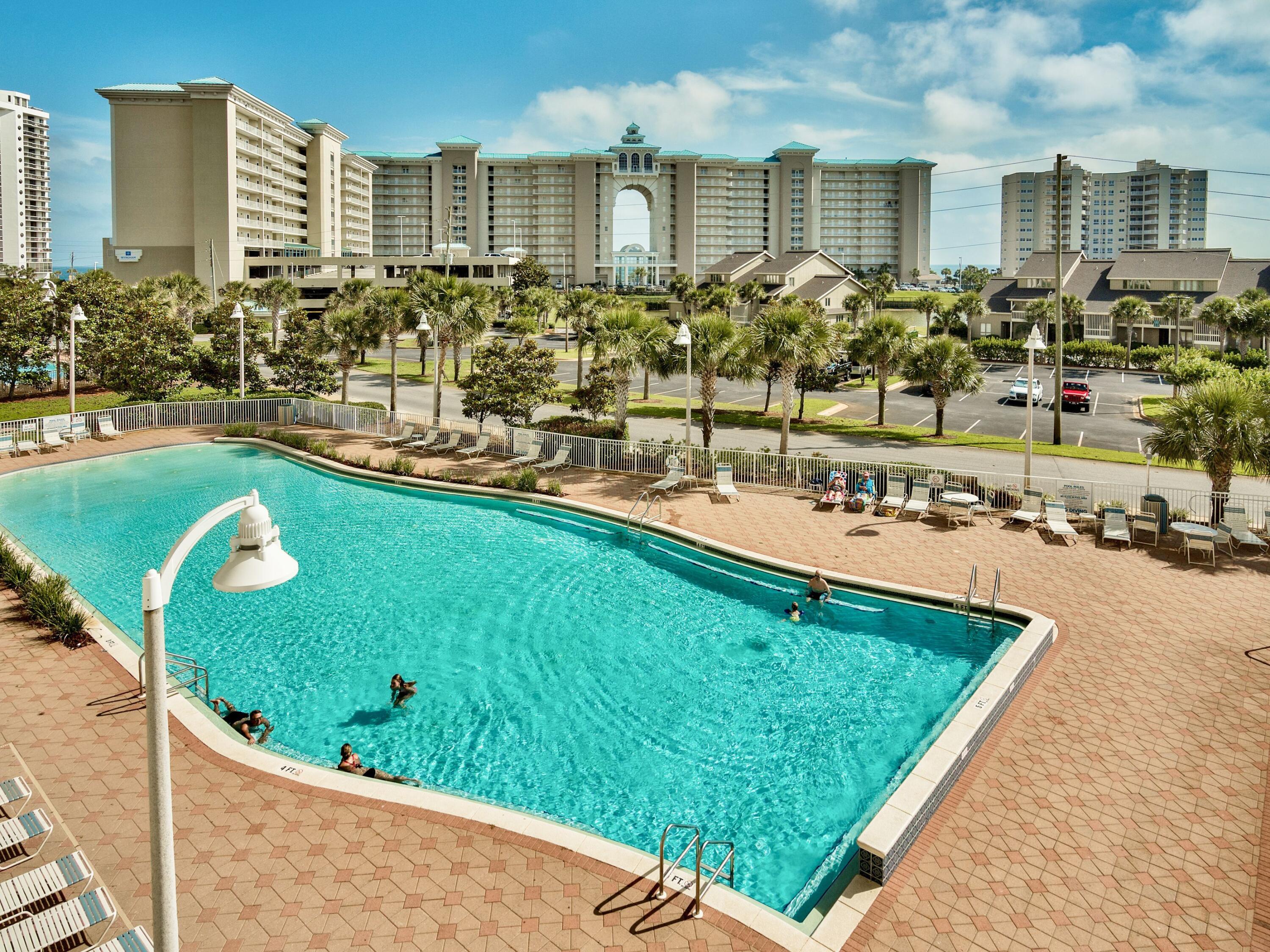 ARIEL DUNES II - Residential