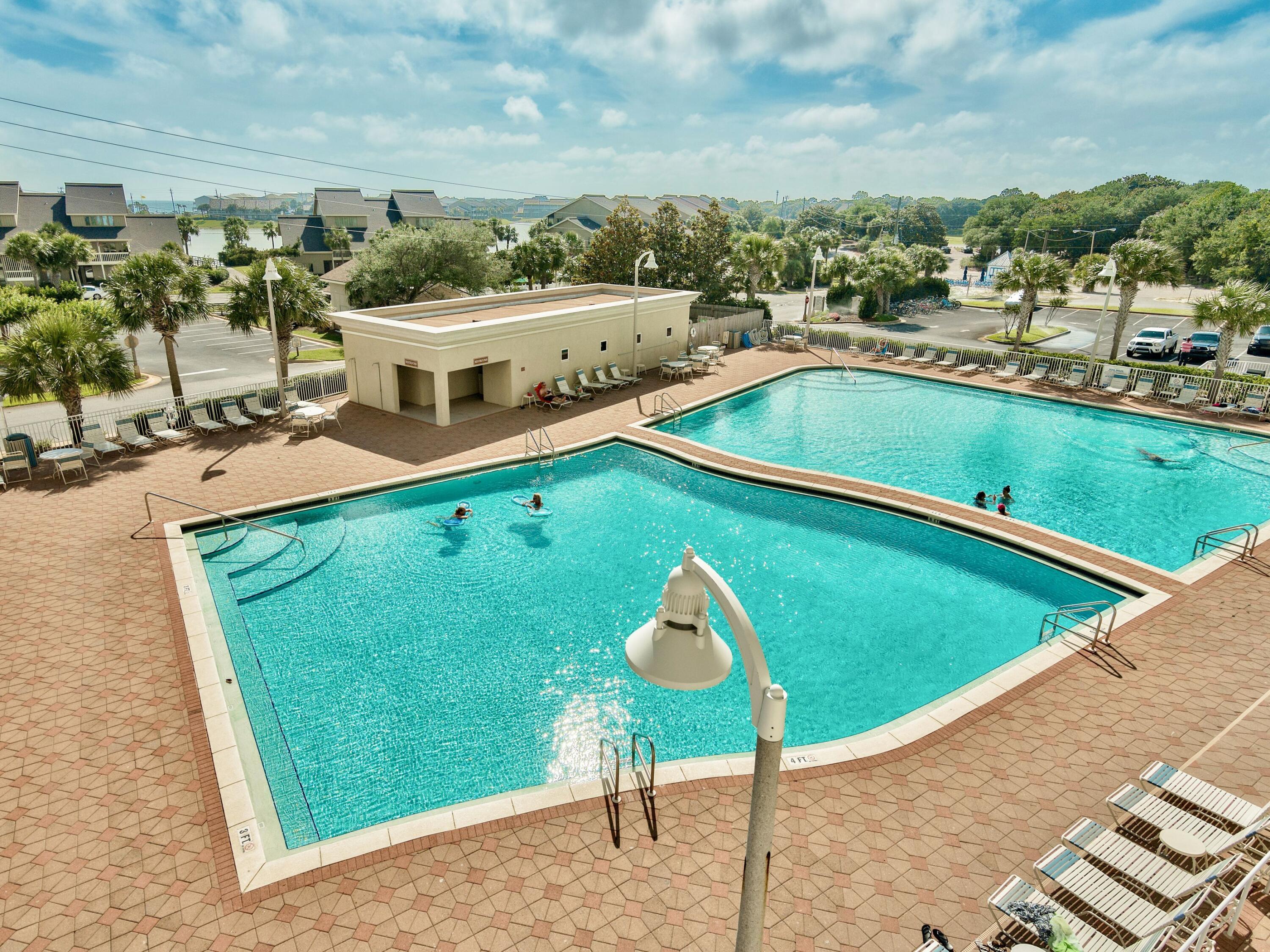 ARIEL DUNES II - Residential